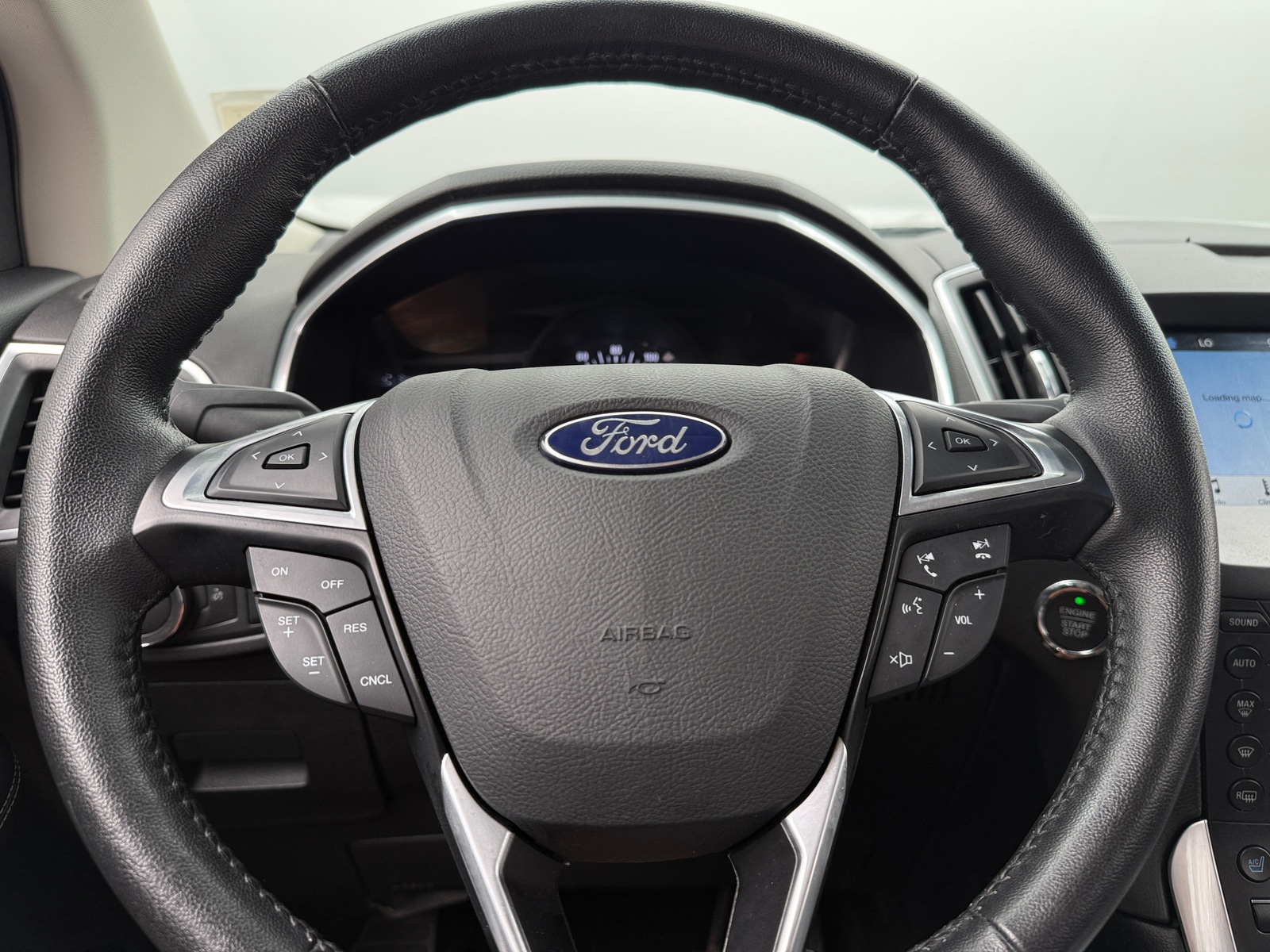 Thumbnail: 2016 Ford Edge - 4