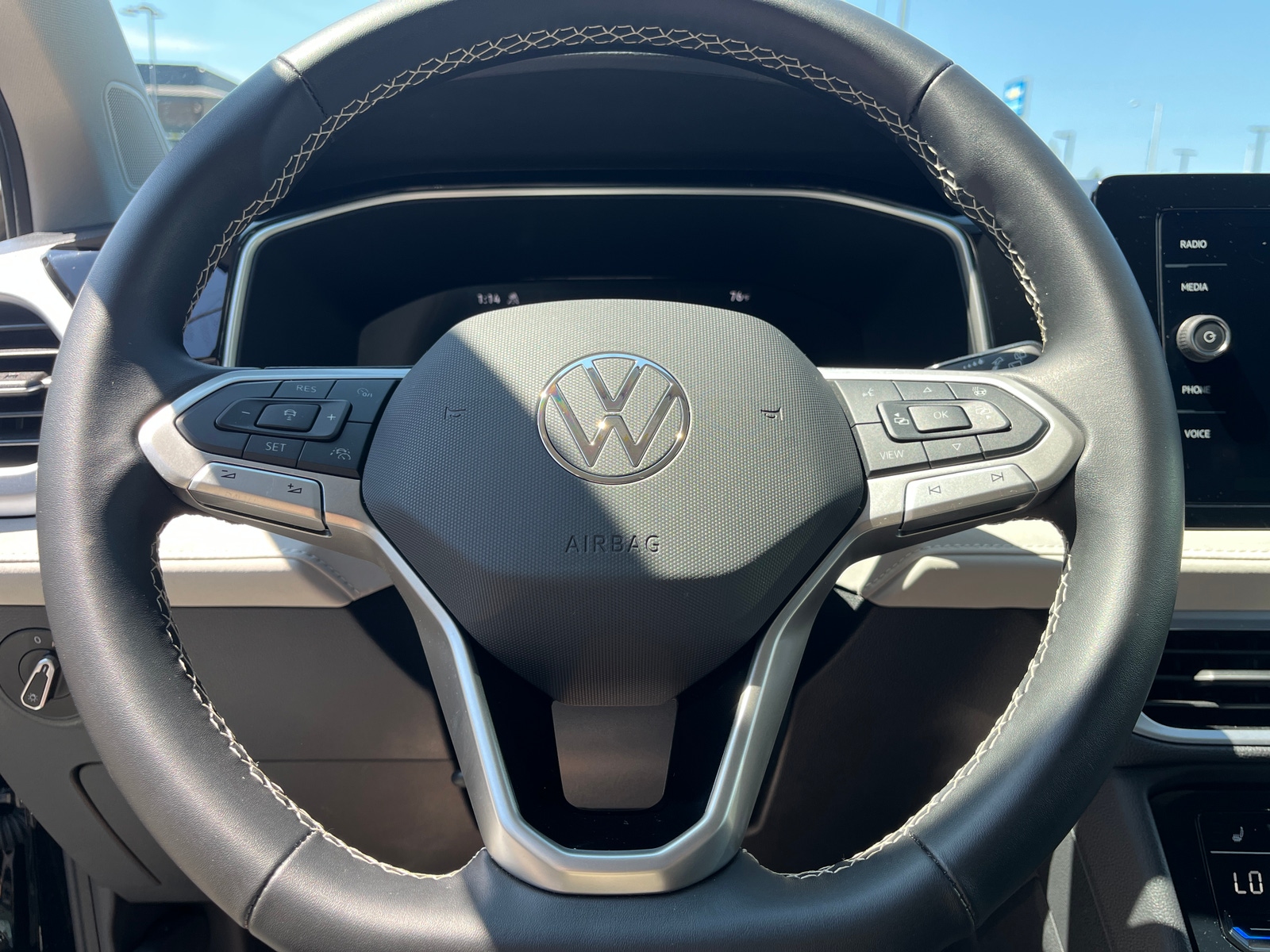 Thumbnail: 2026 Volkswagen Taos - 5