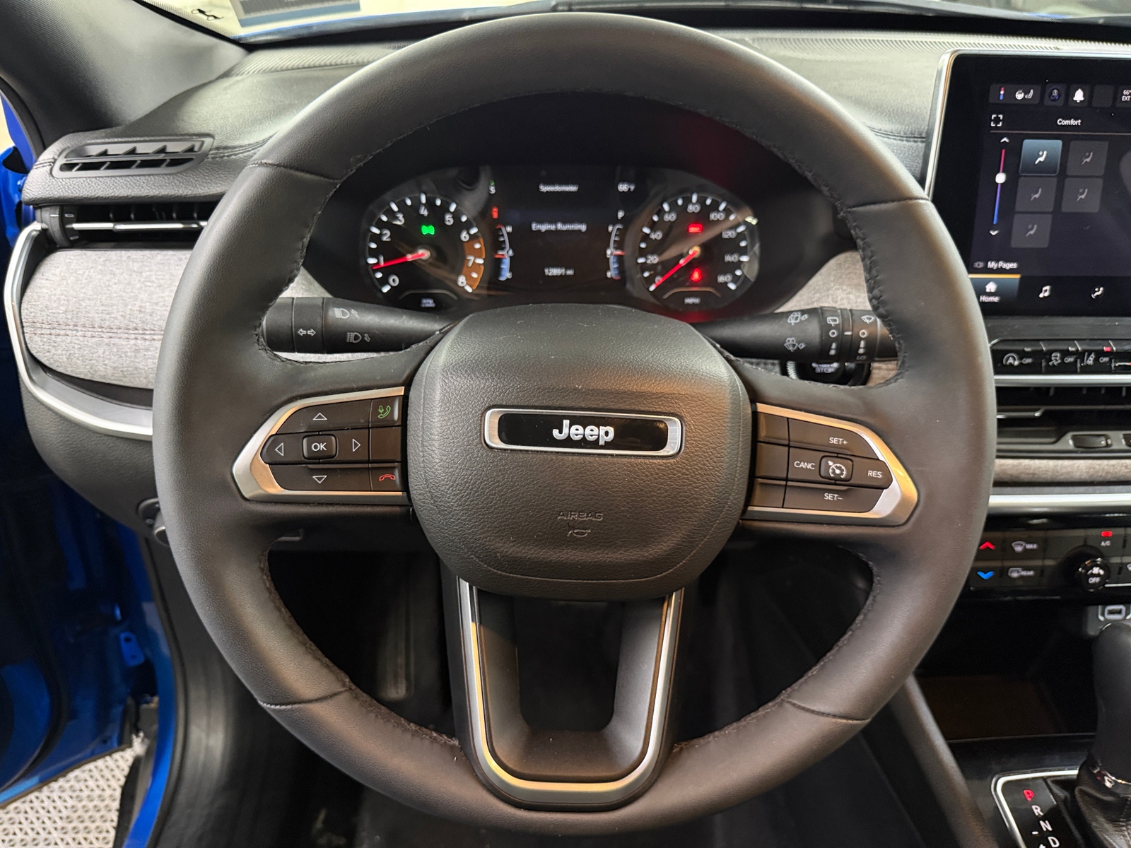 Thumbnail: 2023 Jeep Compass - 4