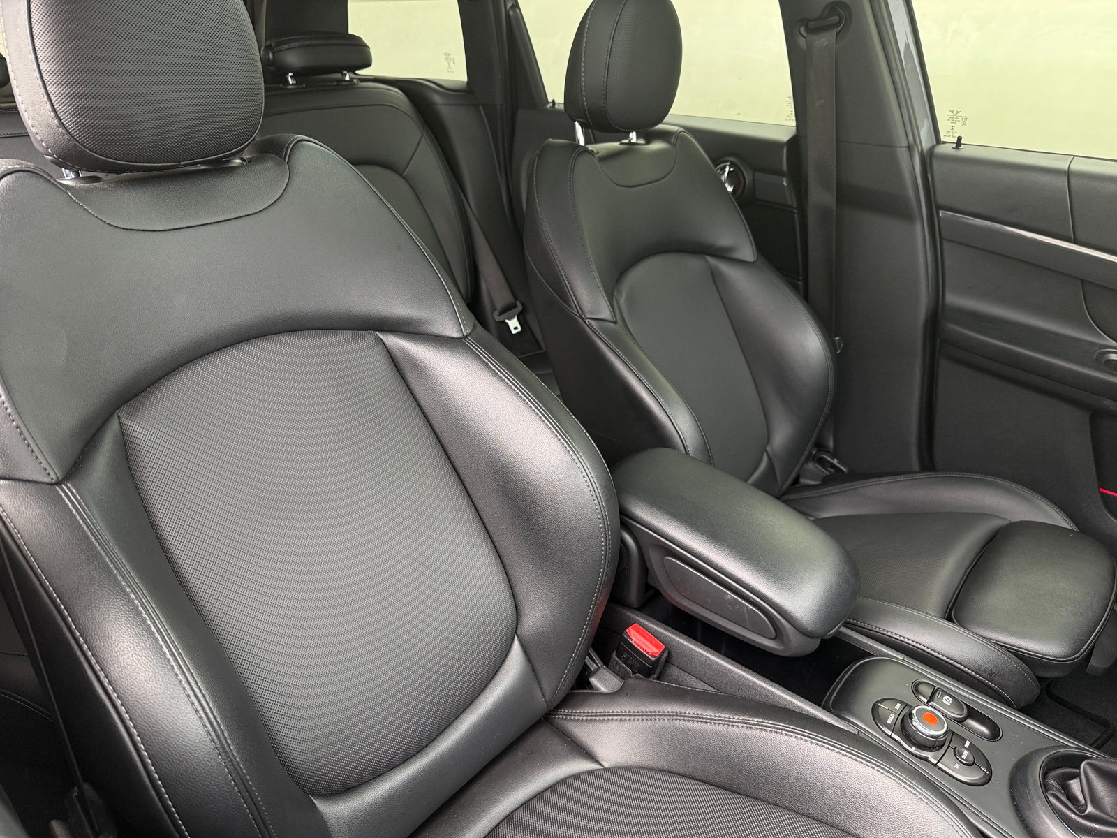 Thumbnail: 2018 MINI Cooper Countryman - 2