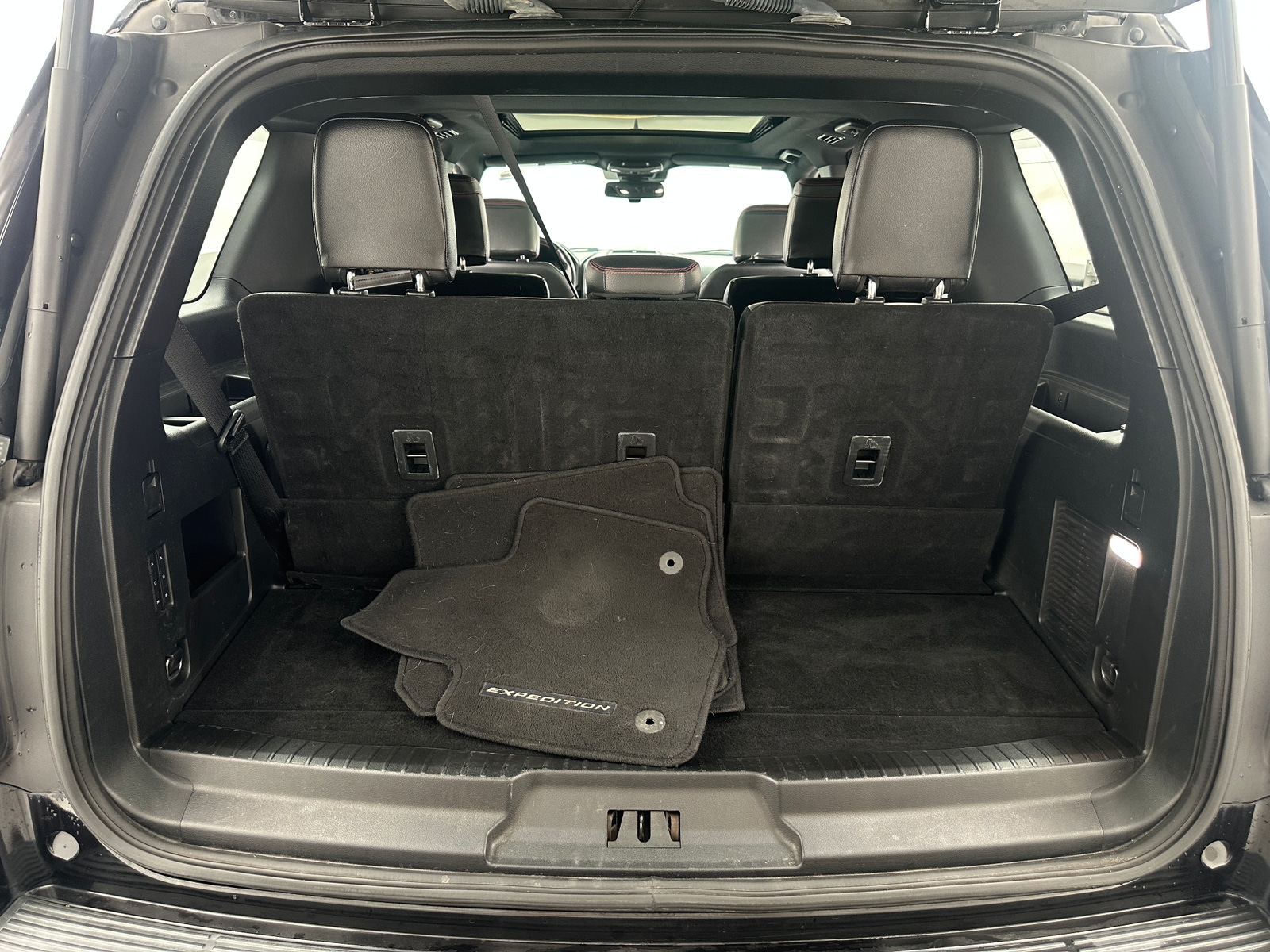 Thumbnail: 2021 Ford Expedition - 6