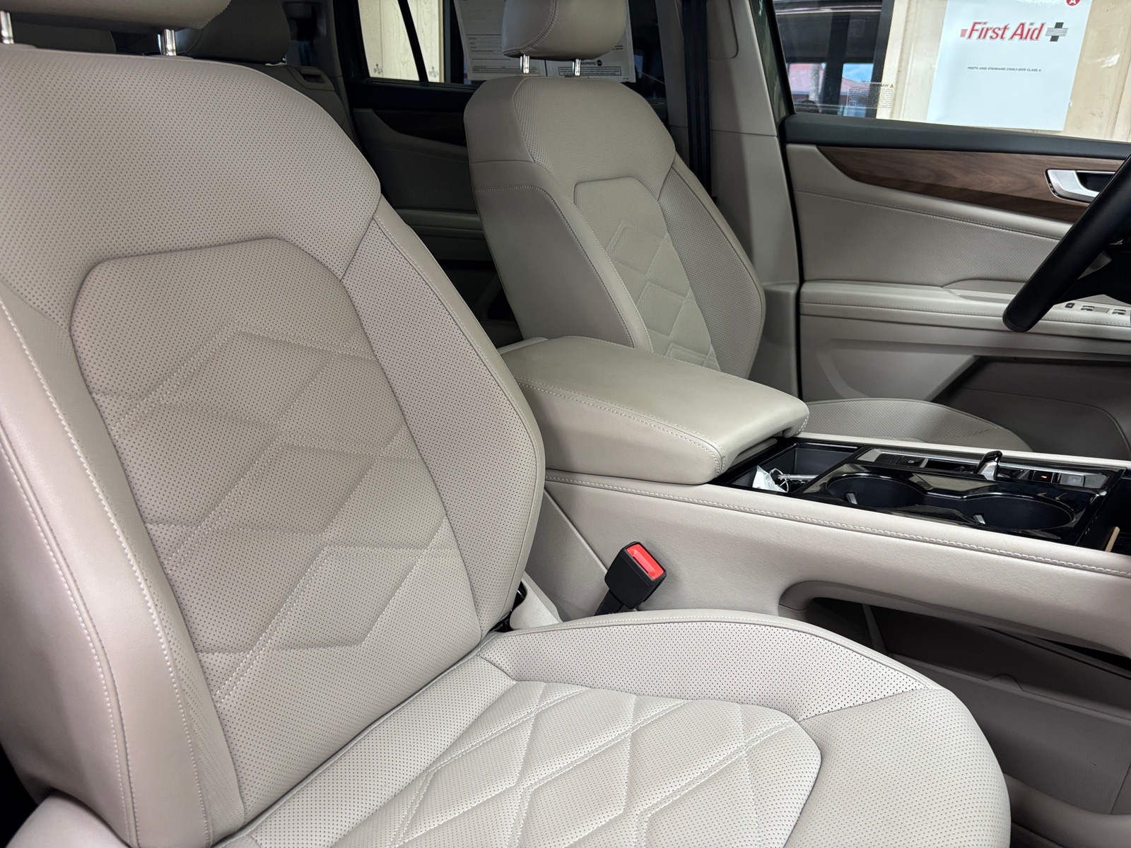 Thumbnail: 2026 Volkswagen Atlas - 2