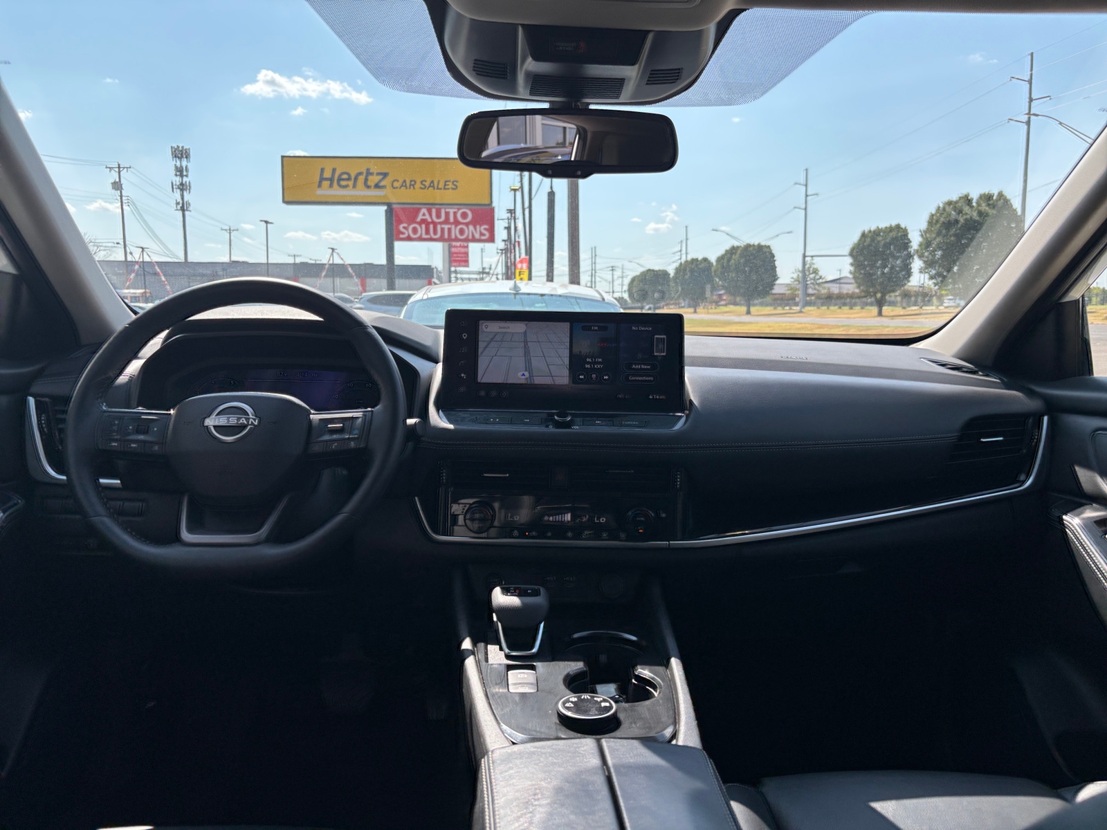 Thumbnail: 2026 Nissan Rogue - 3