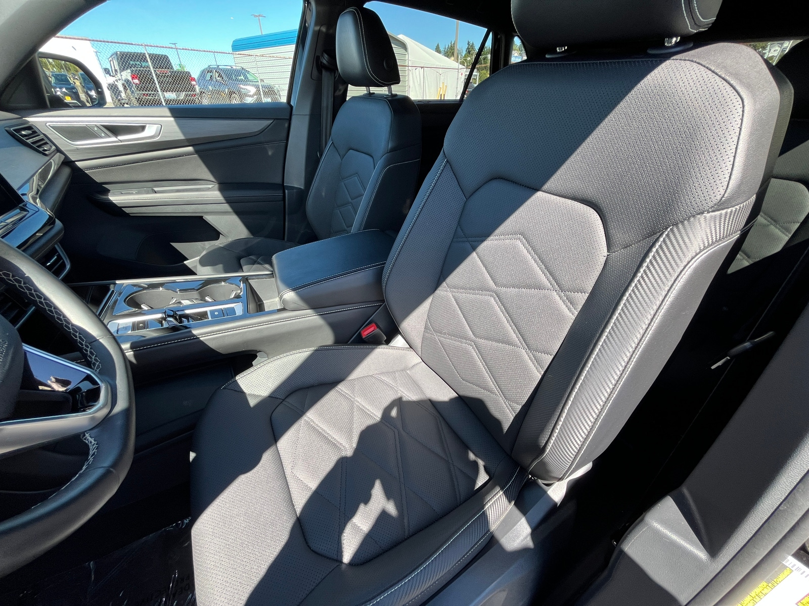 Thumbnail: 2025 Volkswagen Atlas - 2