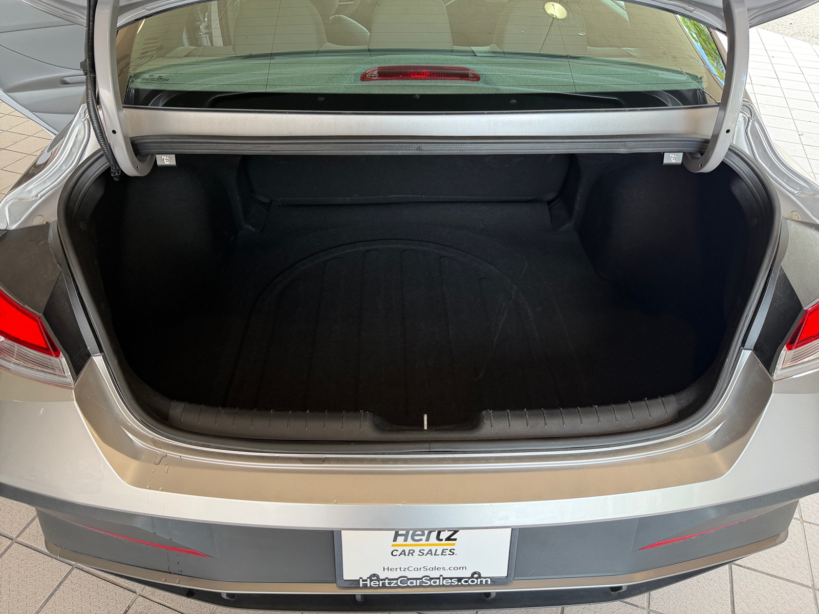 Thumbnail: 2026 Hyundai Elantra - 3