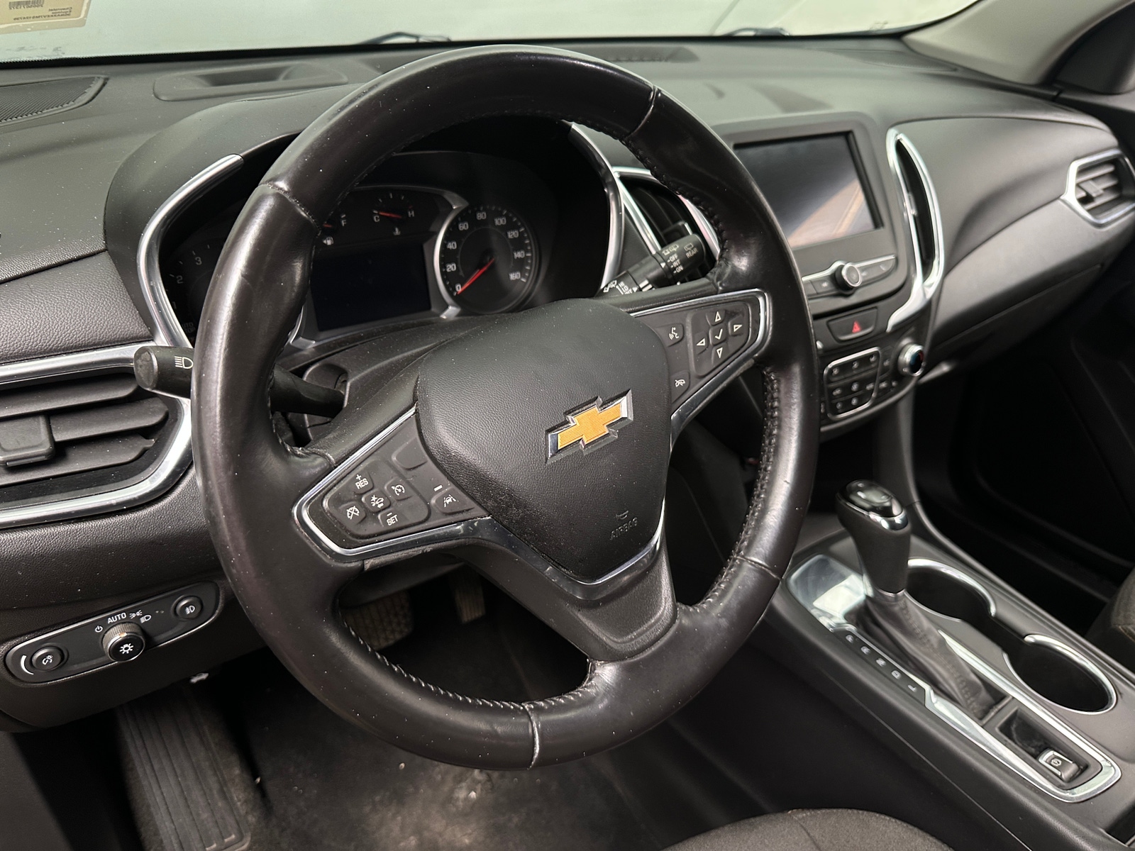 Thumbnail: 2021 Chevrolet Equinox - 5