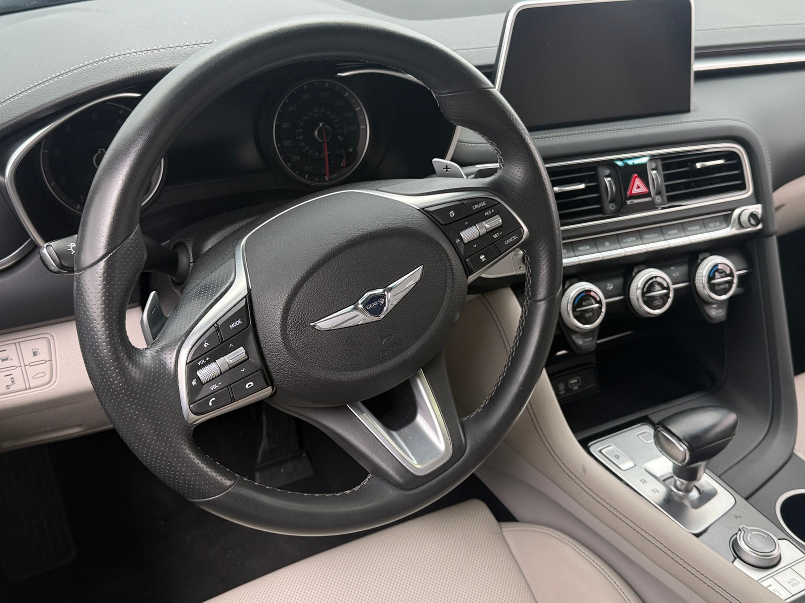 Thumbnail: 2020 Genesis G70 - 4
