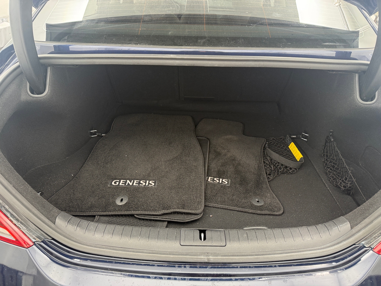 Thumbnail: 2020 Genesis G70 - 6
