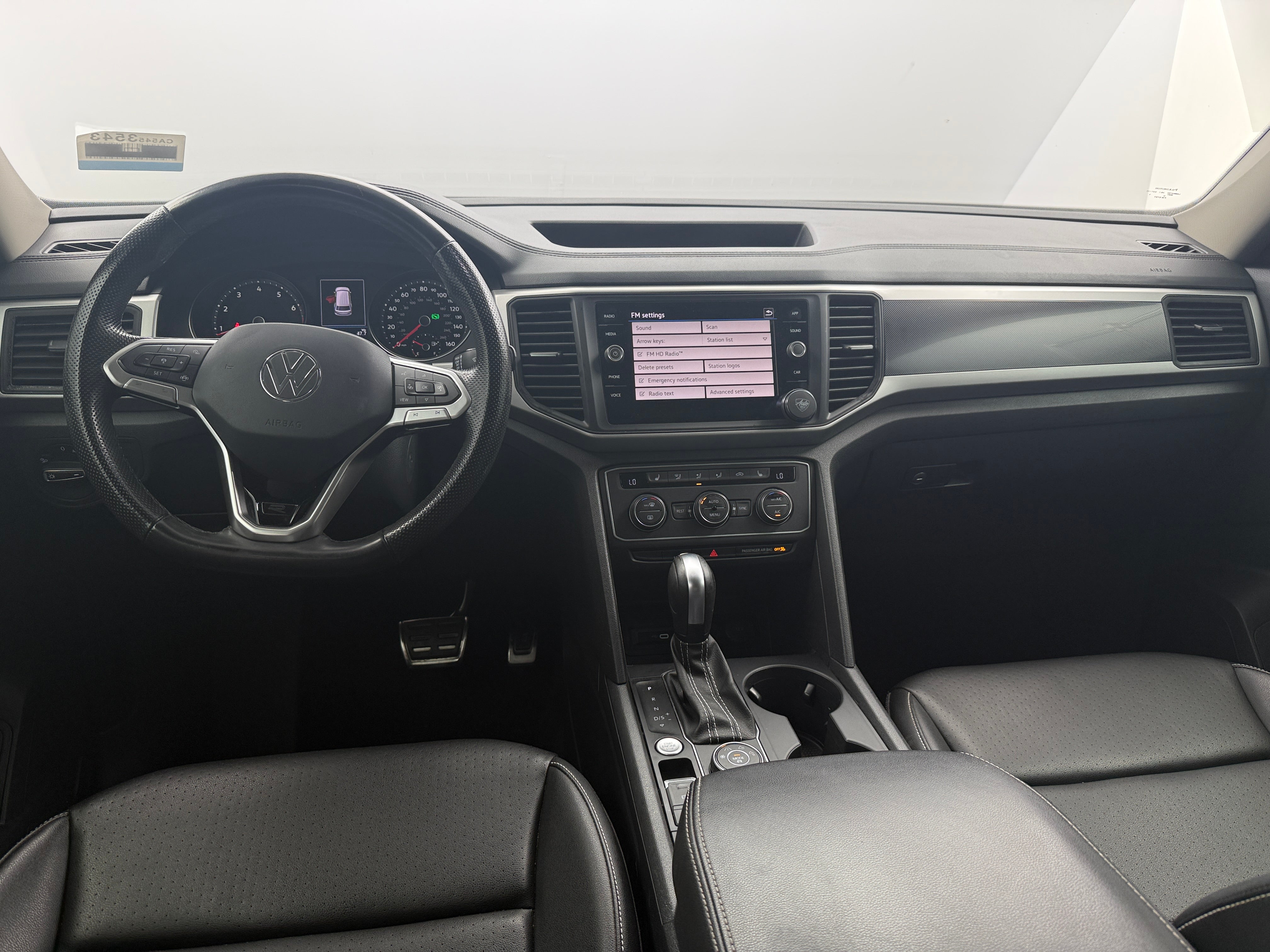 2021 Volkswagen Atlas SE w/Tech R-Line - Photo 6