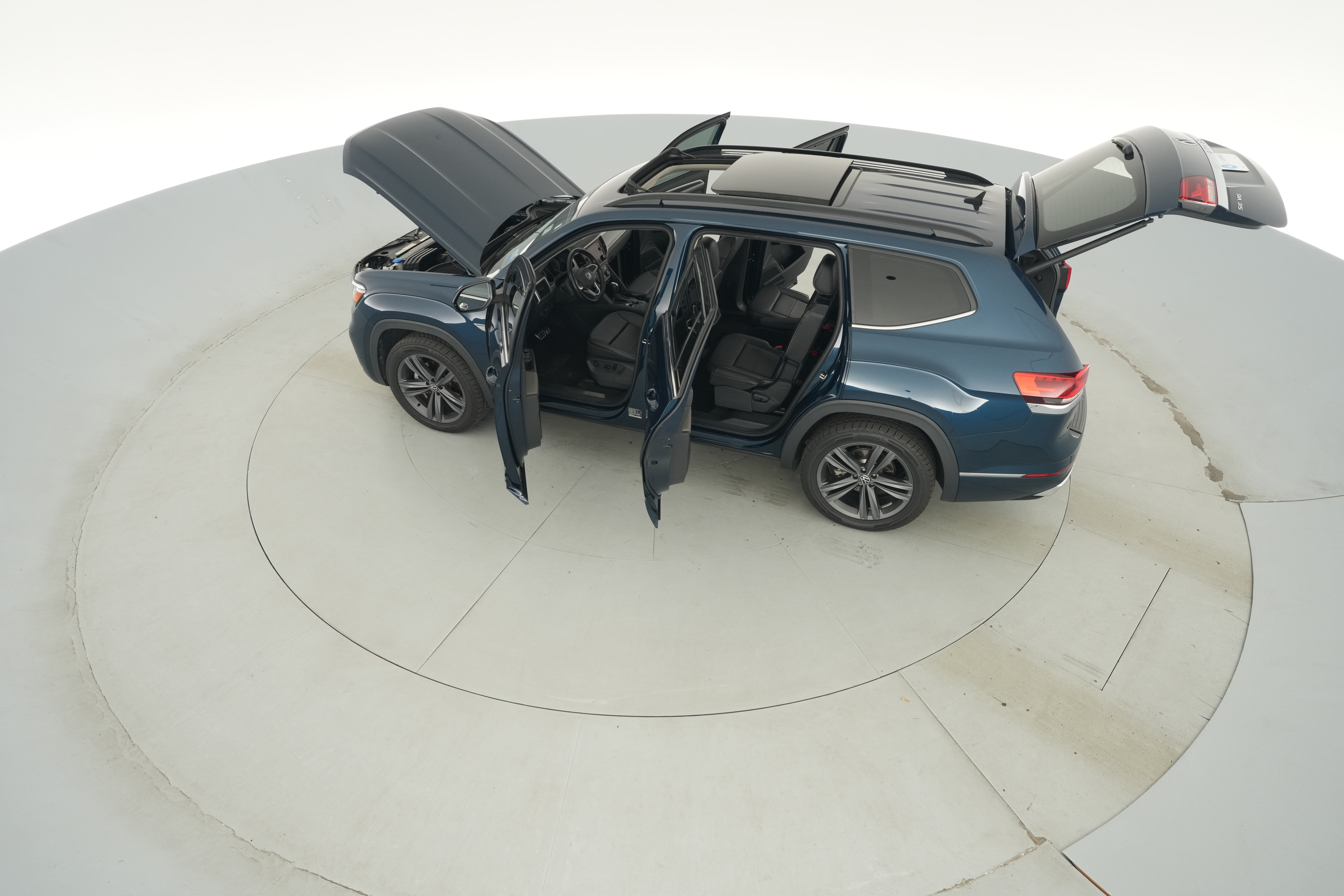 2021 Volkswagen Atlas SE w/Tech R-Line - Photo 47