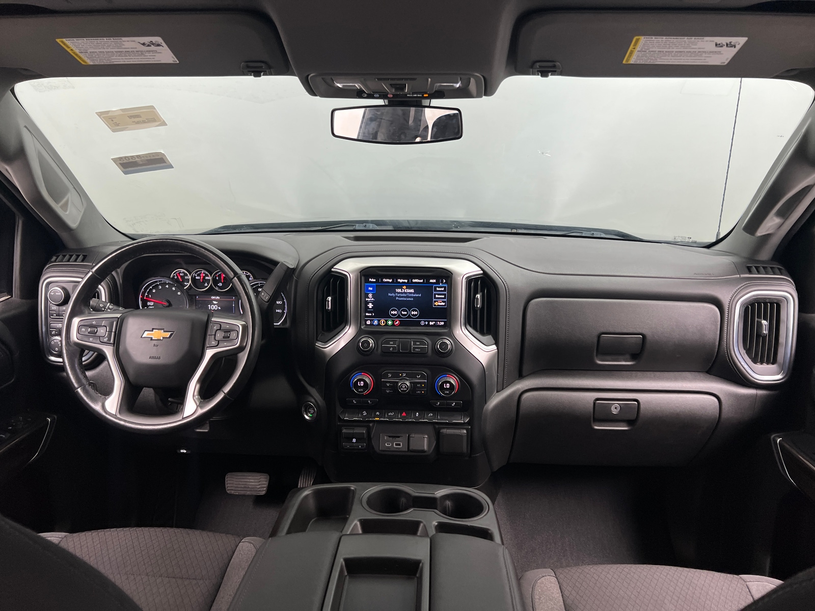 Thumbnail: 2021 Chevrolet Silverado 1500 - 3