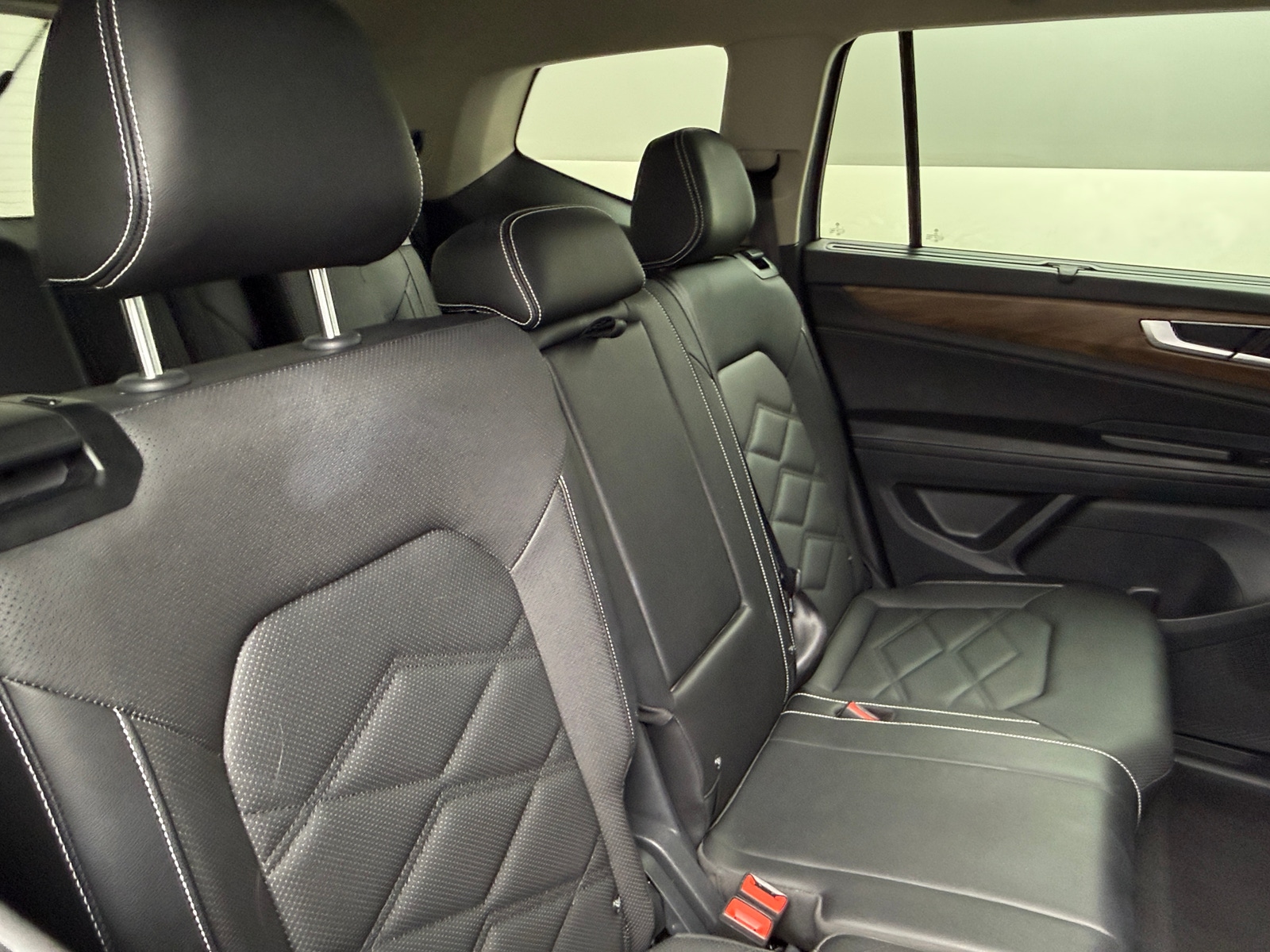 Thumbnail: 2026 Volkswagen Atlas - 5