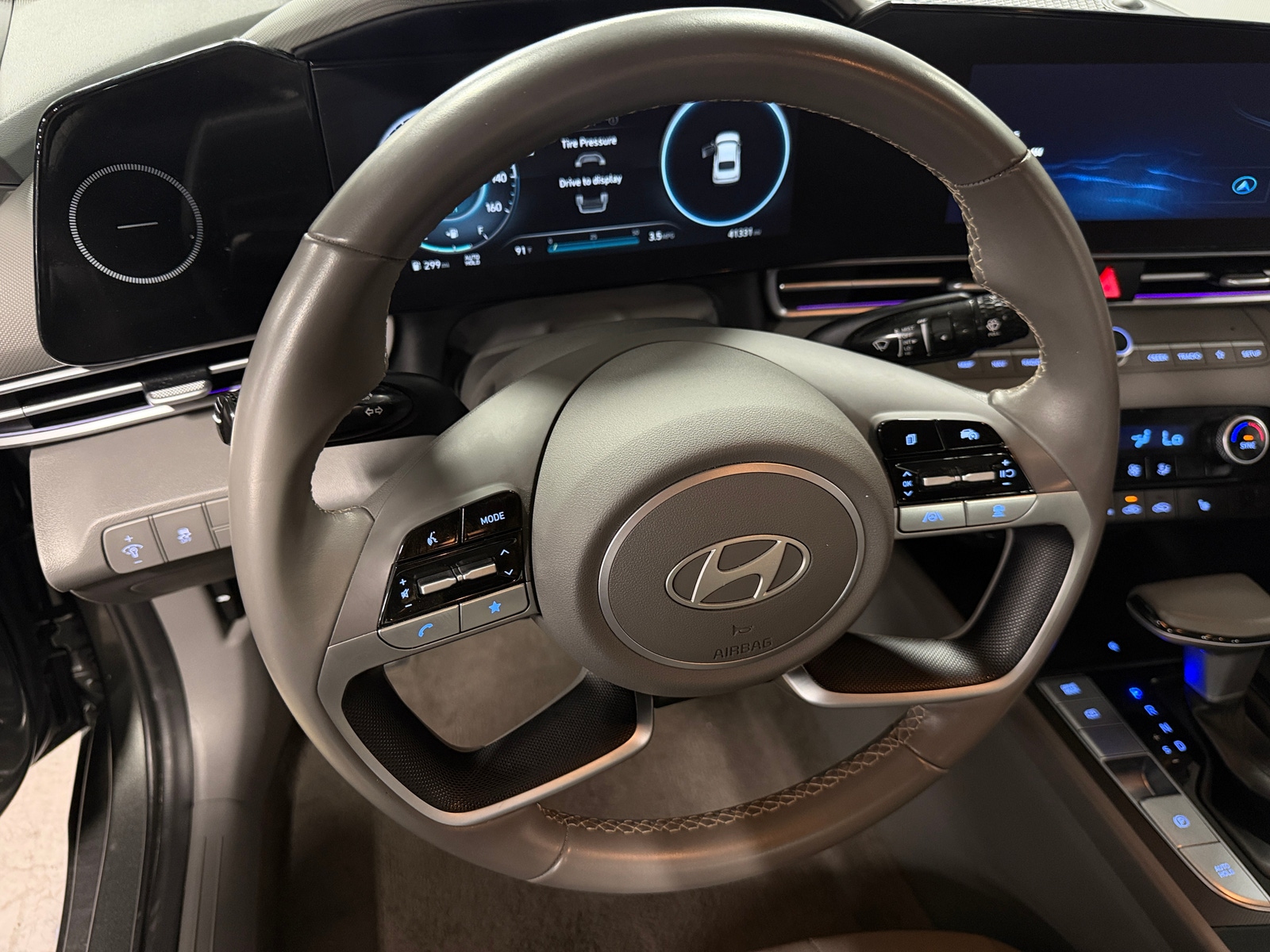 Thumbnail: 2025 Hyundai Elantra - 5
