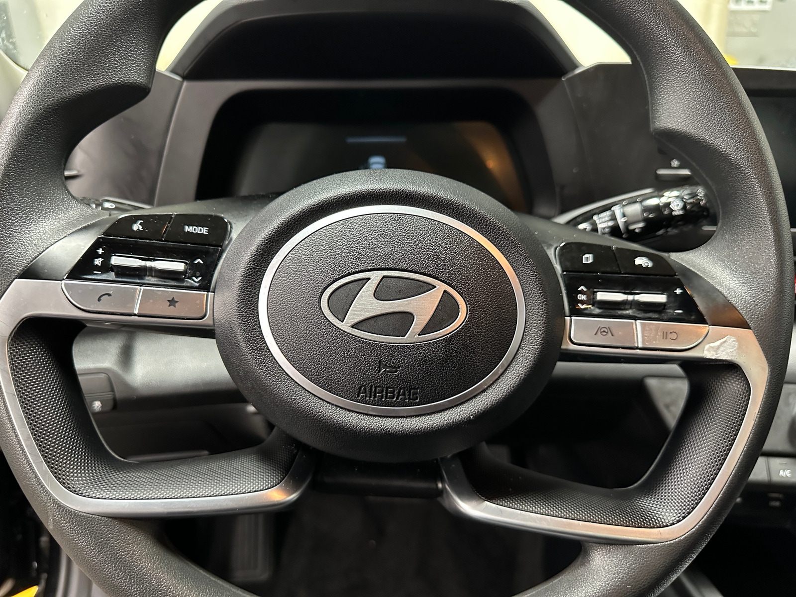 Thumbnail: 2024 Hyundai Elantra - 5