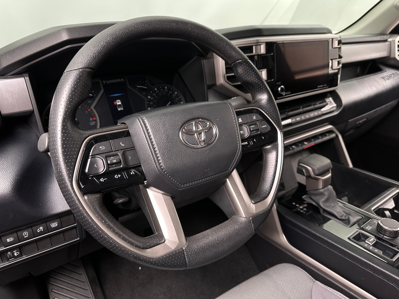 Thumbnail: 2024 Toyota Tundra - 5