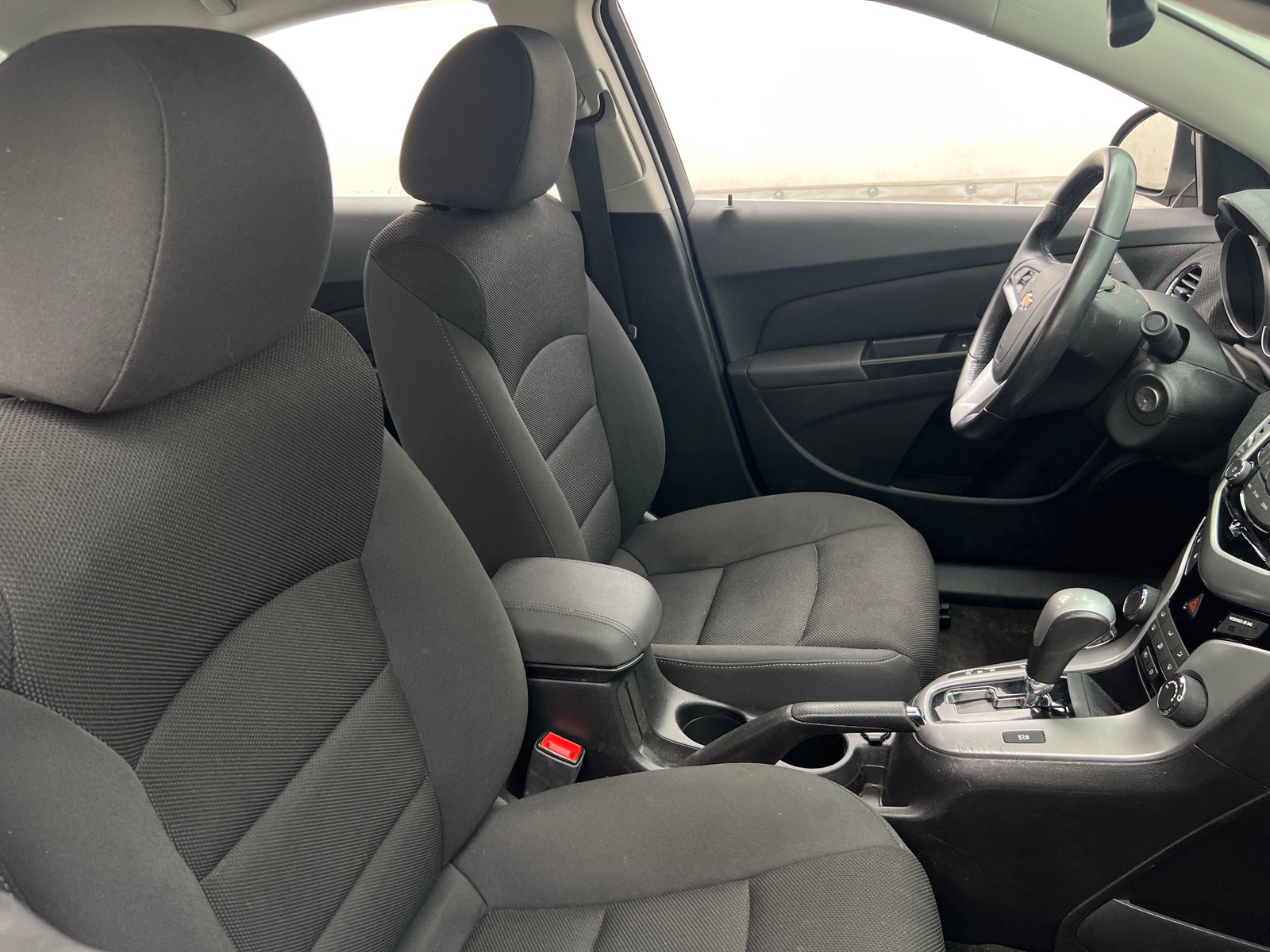 Thumbnail: 2014 Chevrolet Cruze - 2