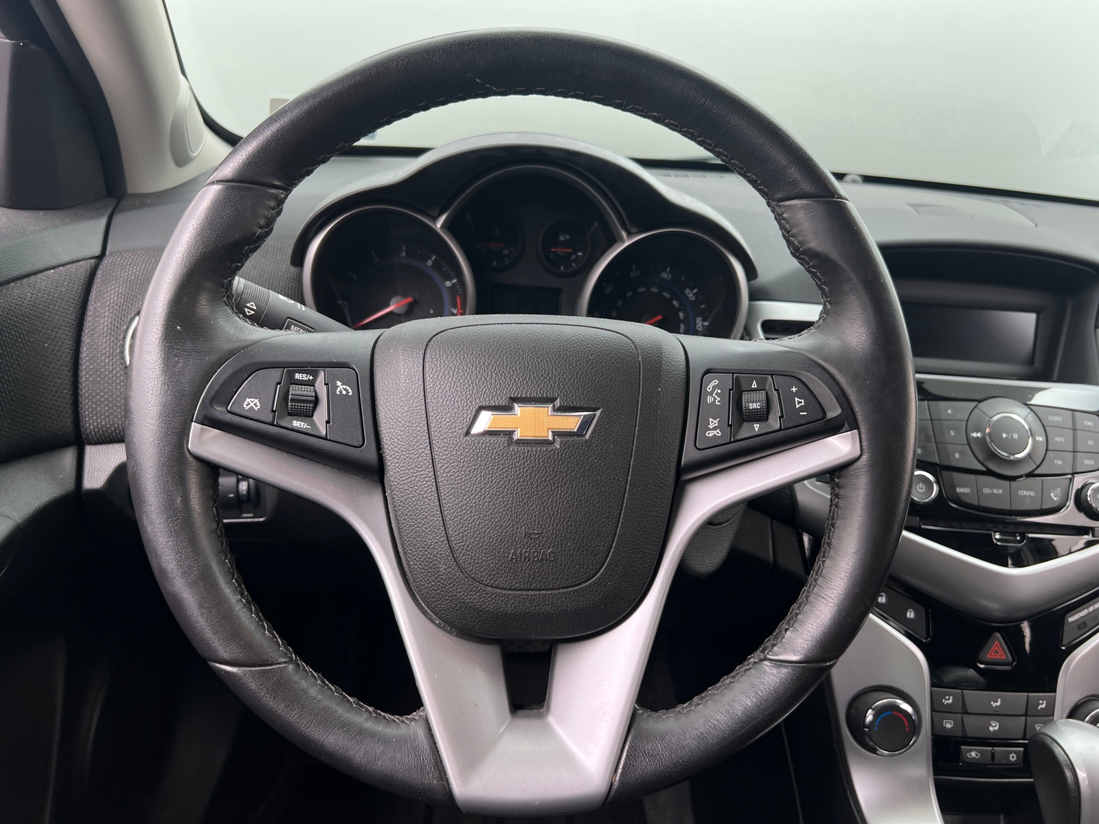 Thumbnail: 2014 Chevrolet Cruze - 5