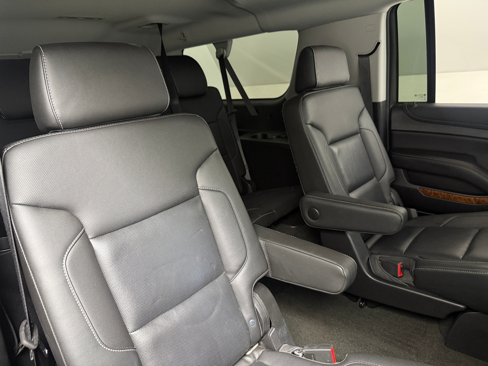Thumbnail: 2018 Chevrolet Suburban - 5