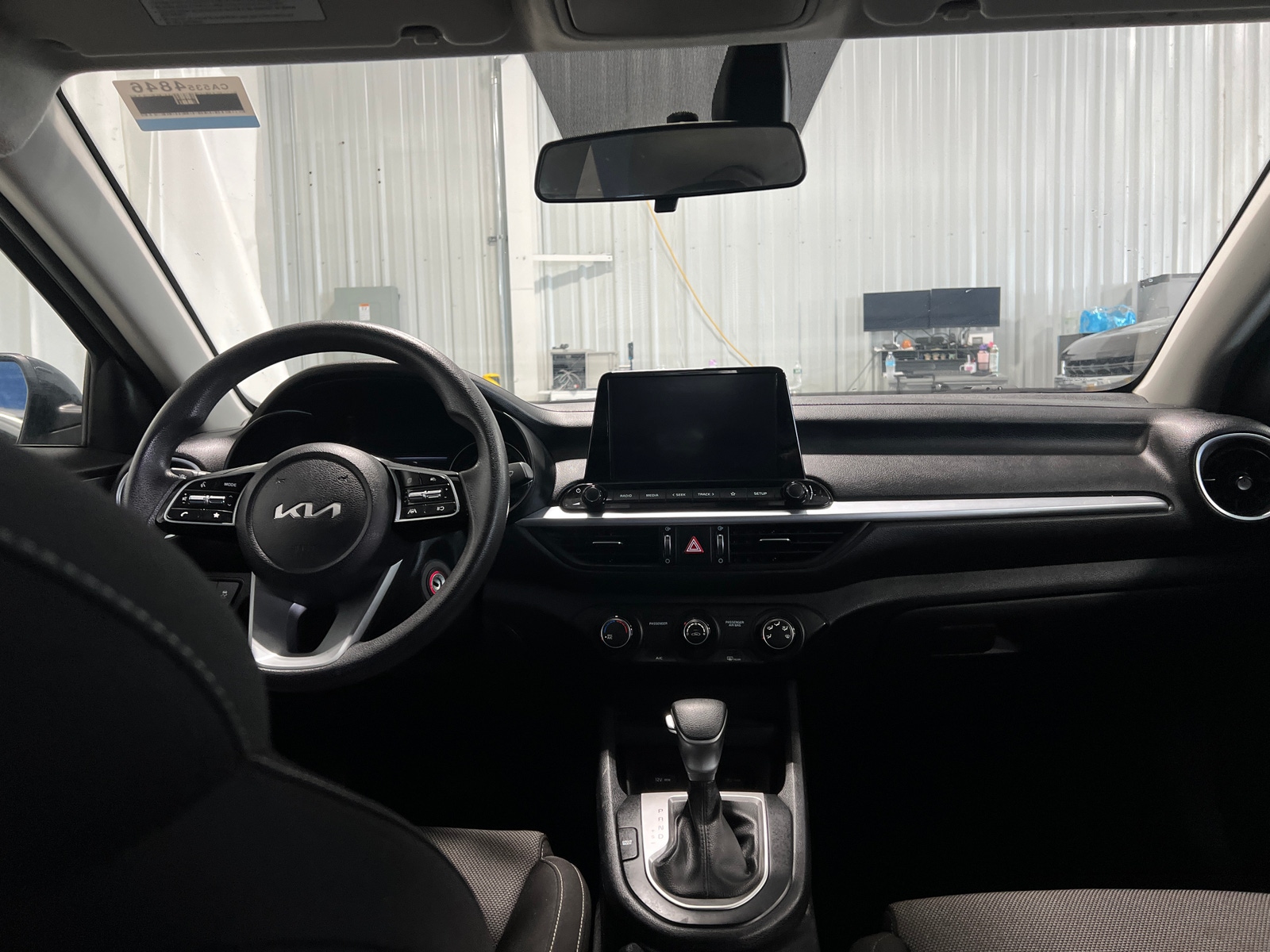 Thumbnail: 2023 Kia Forte - 3
