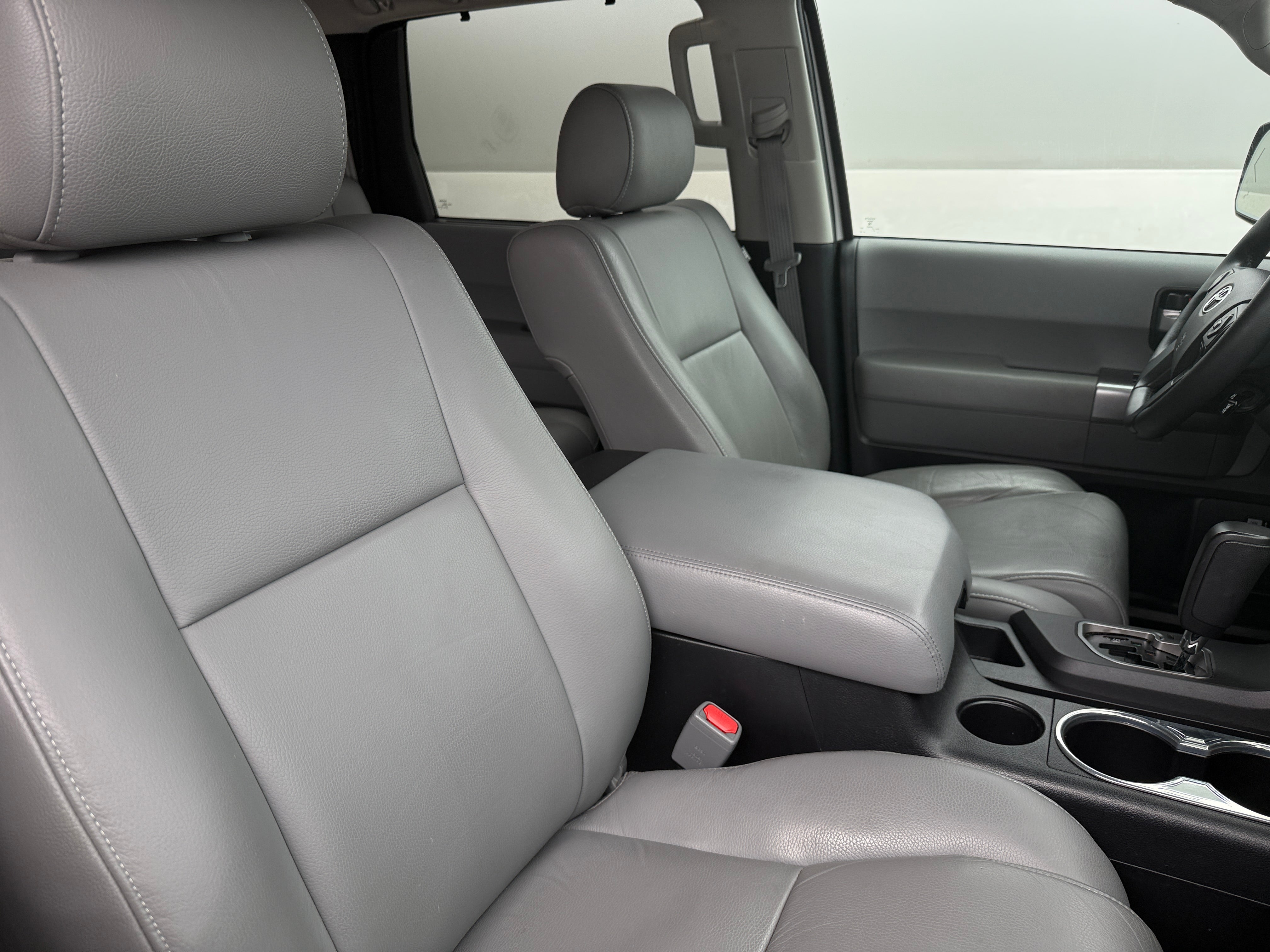 2021 Toyota Sequoia