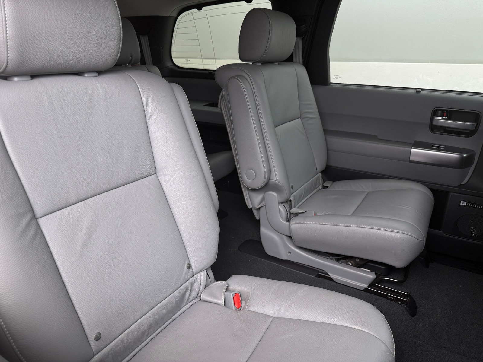 Thumbnail: 2021 Toyota Sequoia - 5
