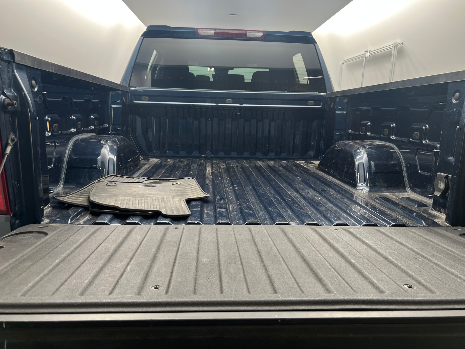 Thumbnail: 2023 Chevrolet Silverado 1500 - 7