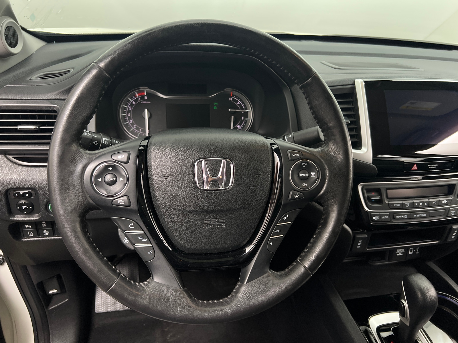 Thumbnail: 2018 Honda Ridgeline - 4