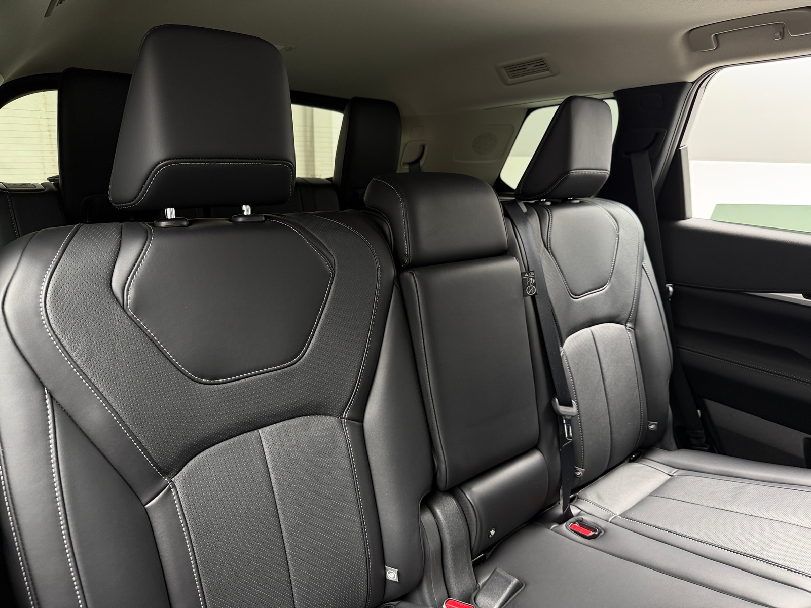 Thumbnail: 2024 INFINITI QX60 - 5