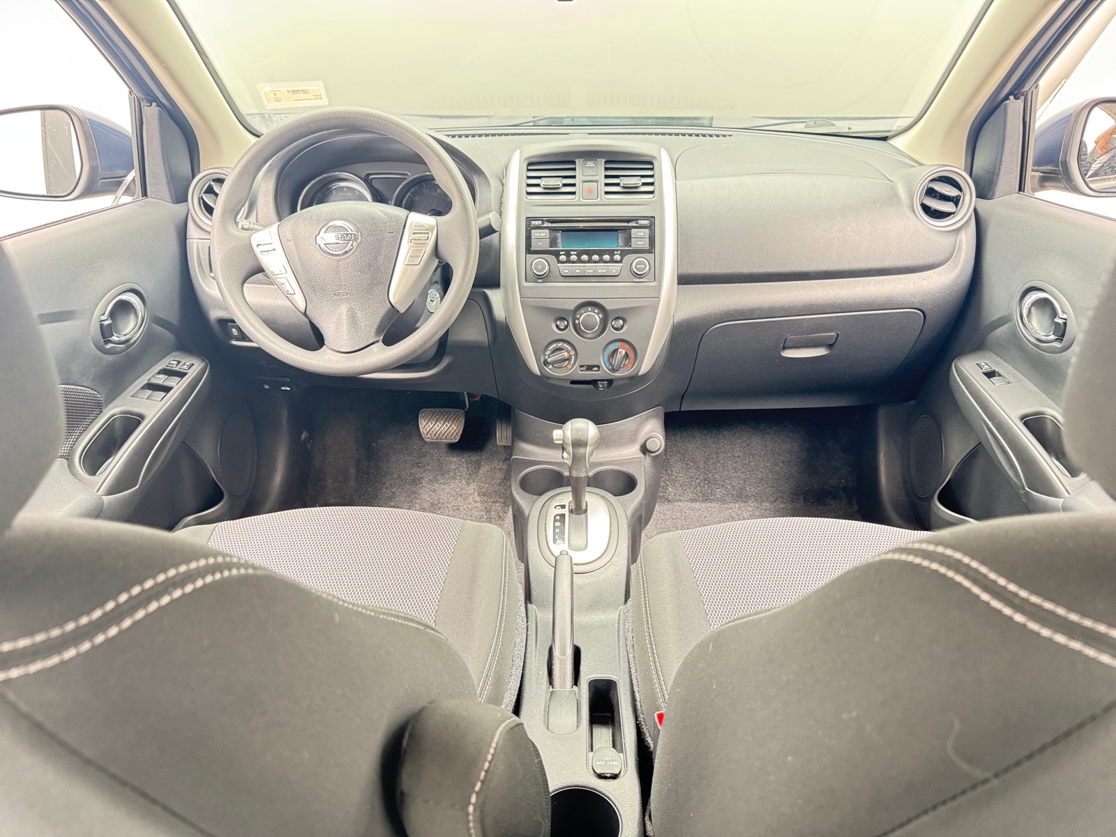 Thumbnail: 2017 Nissan Versa - 3