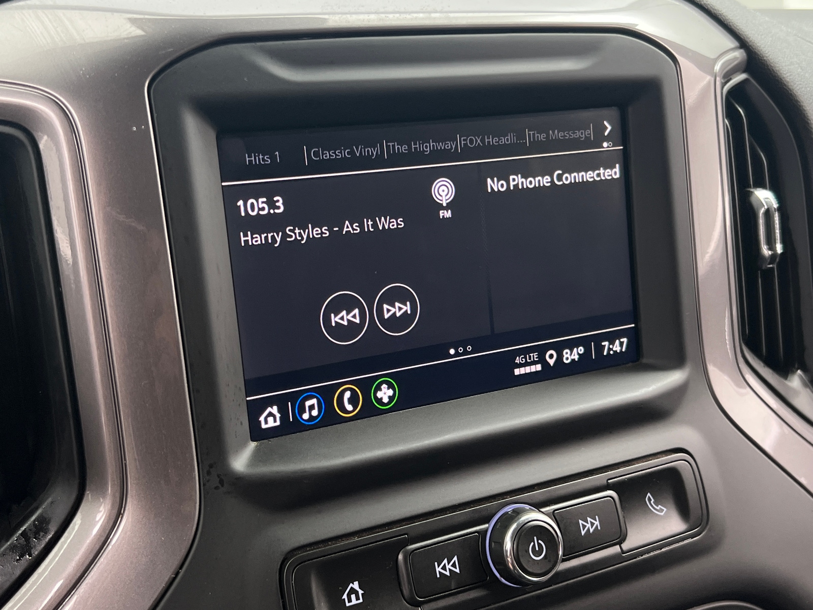 Thumbnail: 2023 Chevrolet Silverado 1500 - 4