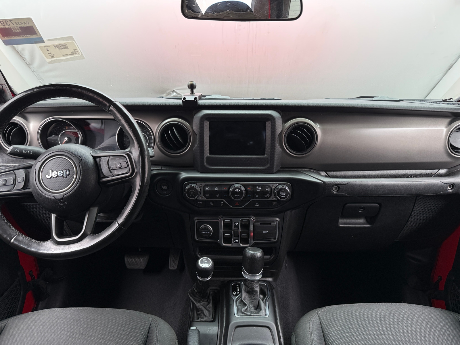 Thumbnail: 2023 Jeep Gladiator - 3