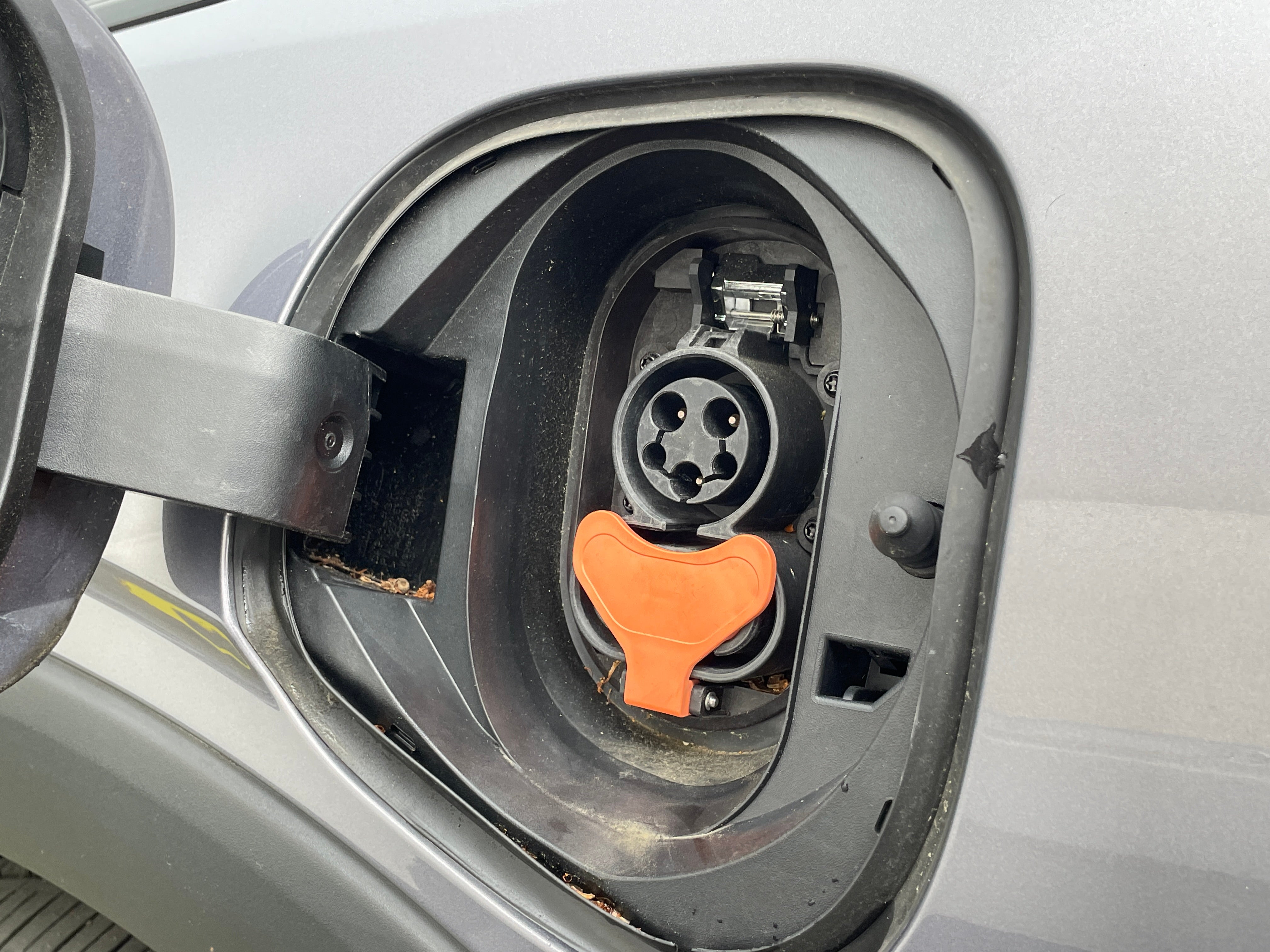 Used 2023 Chevrolet Bolt EUV Premier with VIN 1G1FZ6S07P4149405 for sale in Auburn, WA
