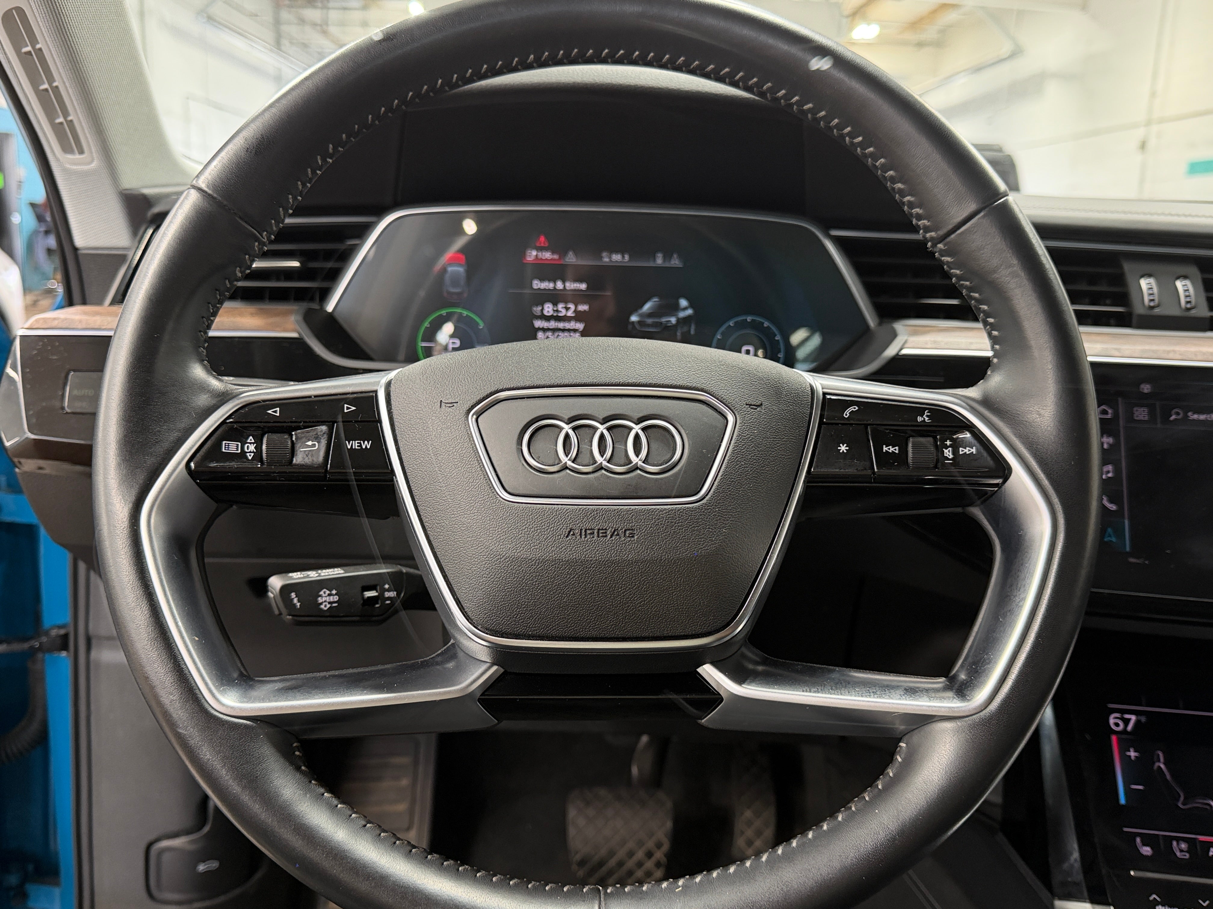 Used 2019 Audi e-tron Prestige with VIN WA1VABGE0KB017916 for sale in Oak Creek, WI