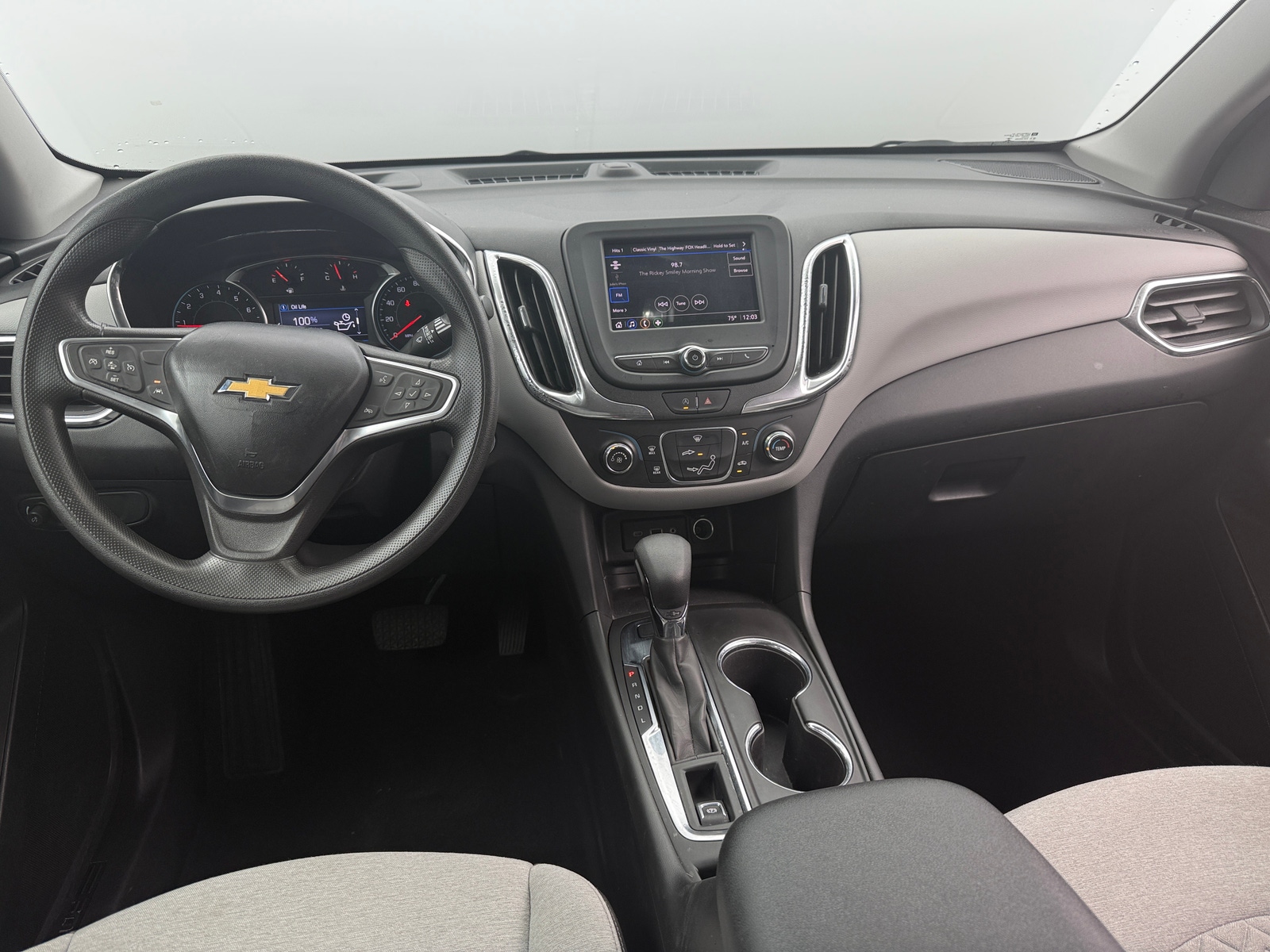 Thumbnail: 2022 Chevrolet Equinox - 3