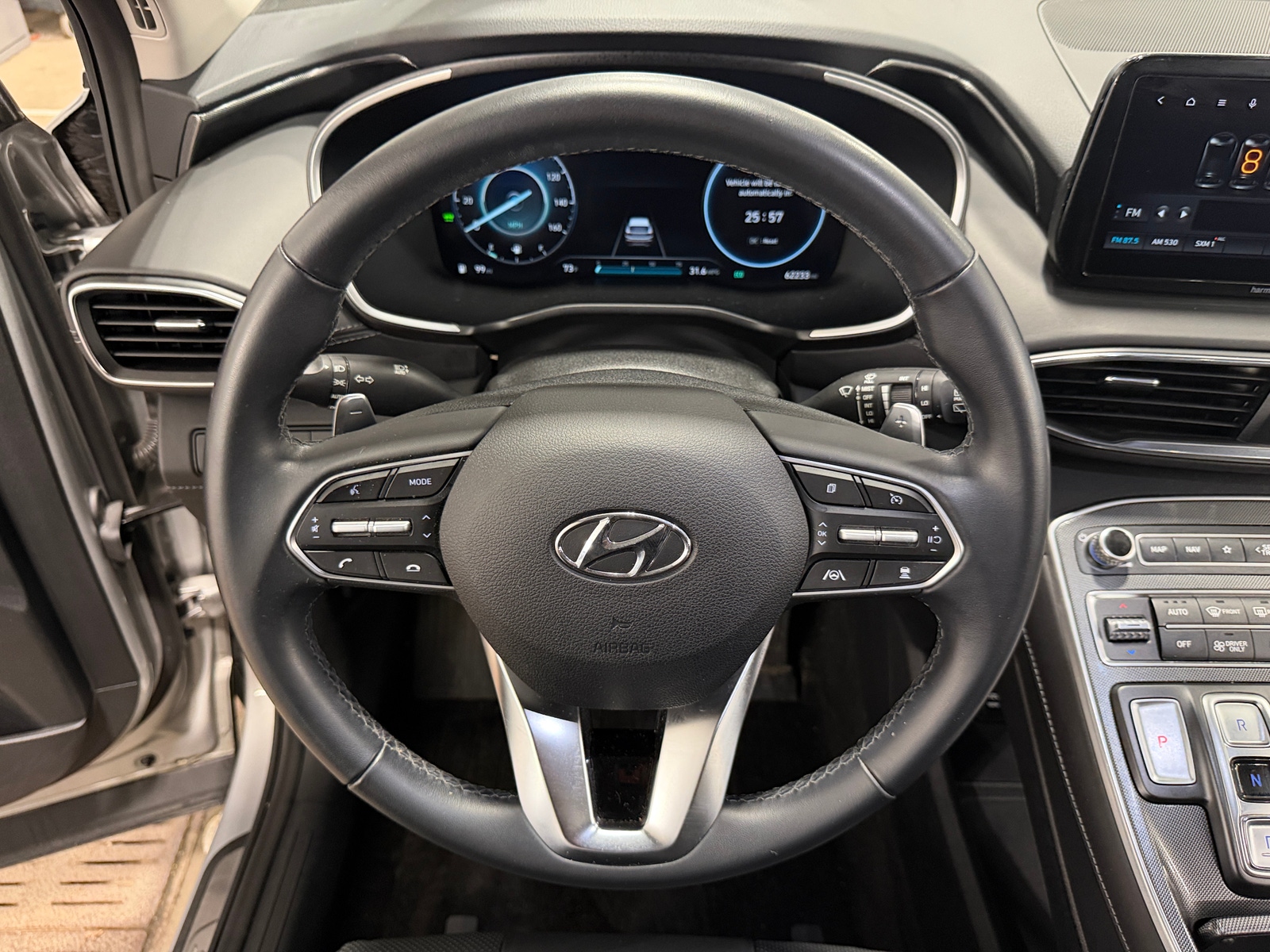 Thumbnail: 2022 Hyundai Santa Fe - 4