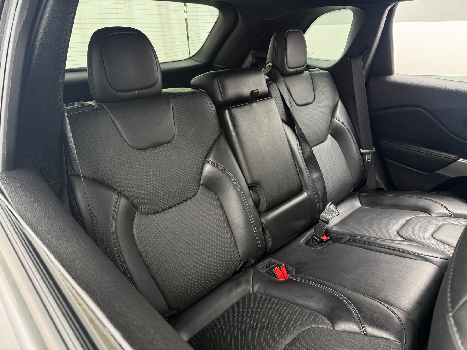 Thumbnail: 2021 Jeep Cherokee - 5
