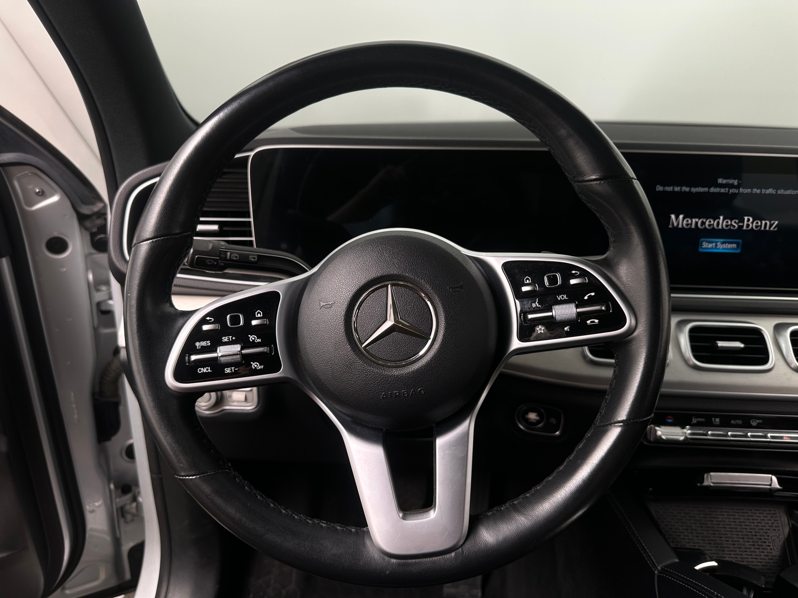 Thumbnail: 2020 Mercedes-Benz GLE - 4