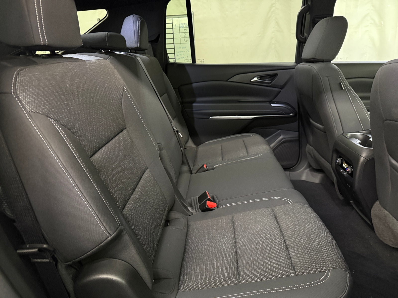 Thumbnail: 2025 Chevrolet Traverse - 6