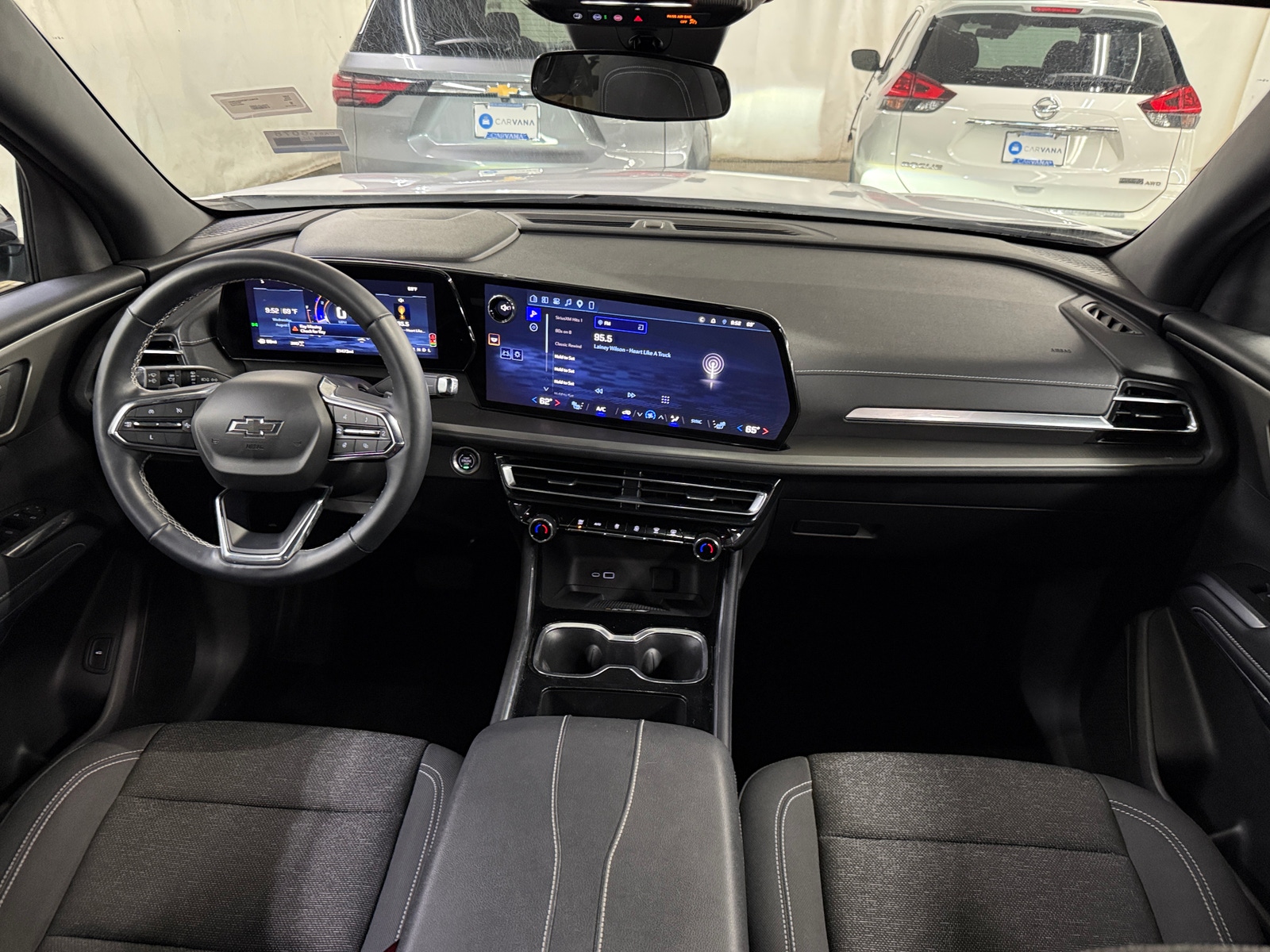 Thumbnail: 2025 Chevrolet Traverse - 3