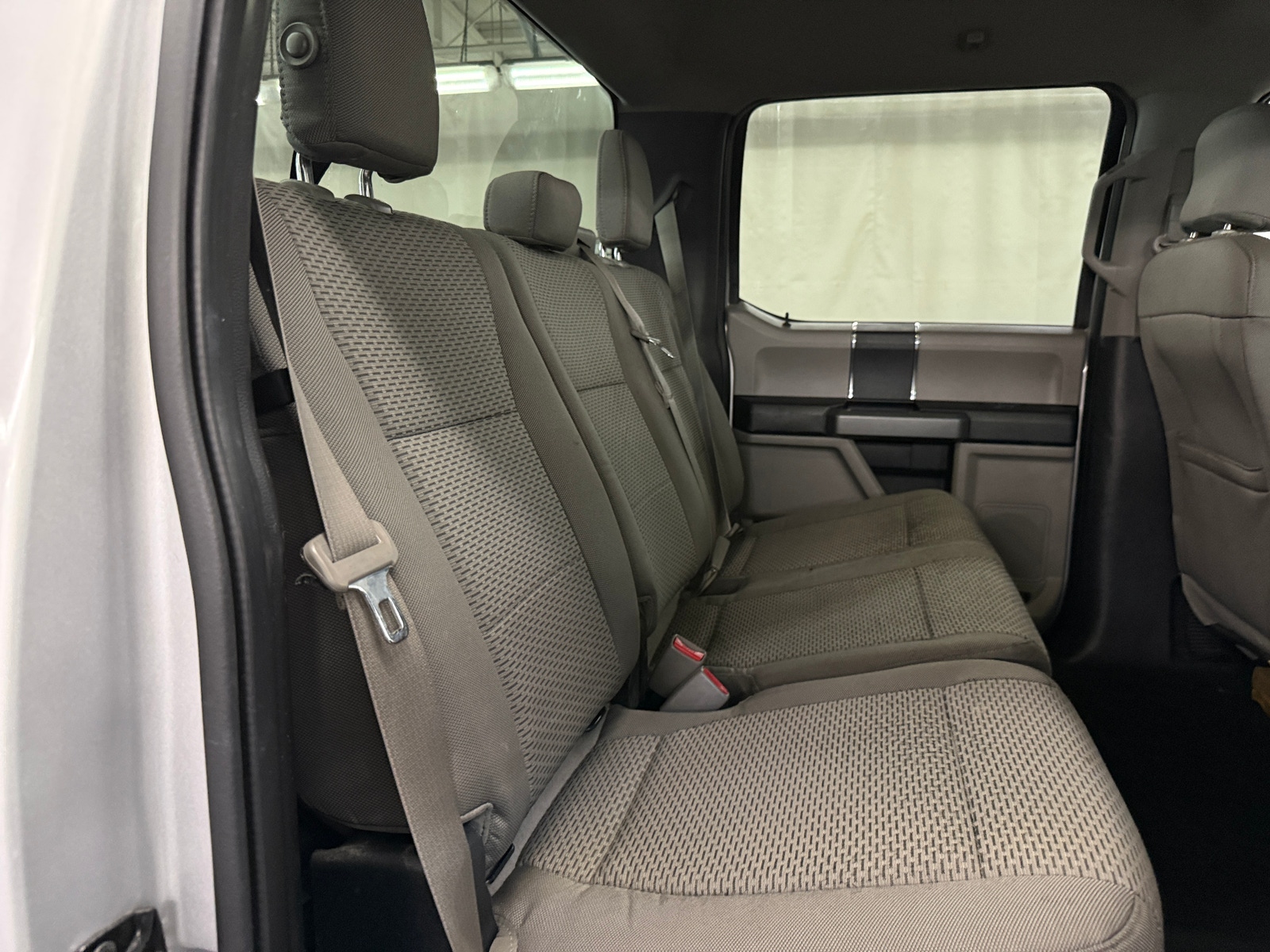 Thumbnail: 2016 Ford Econoline - 6