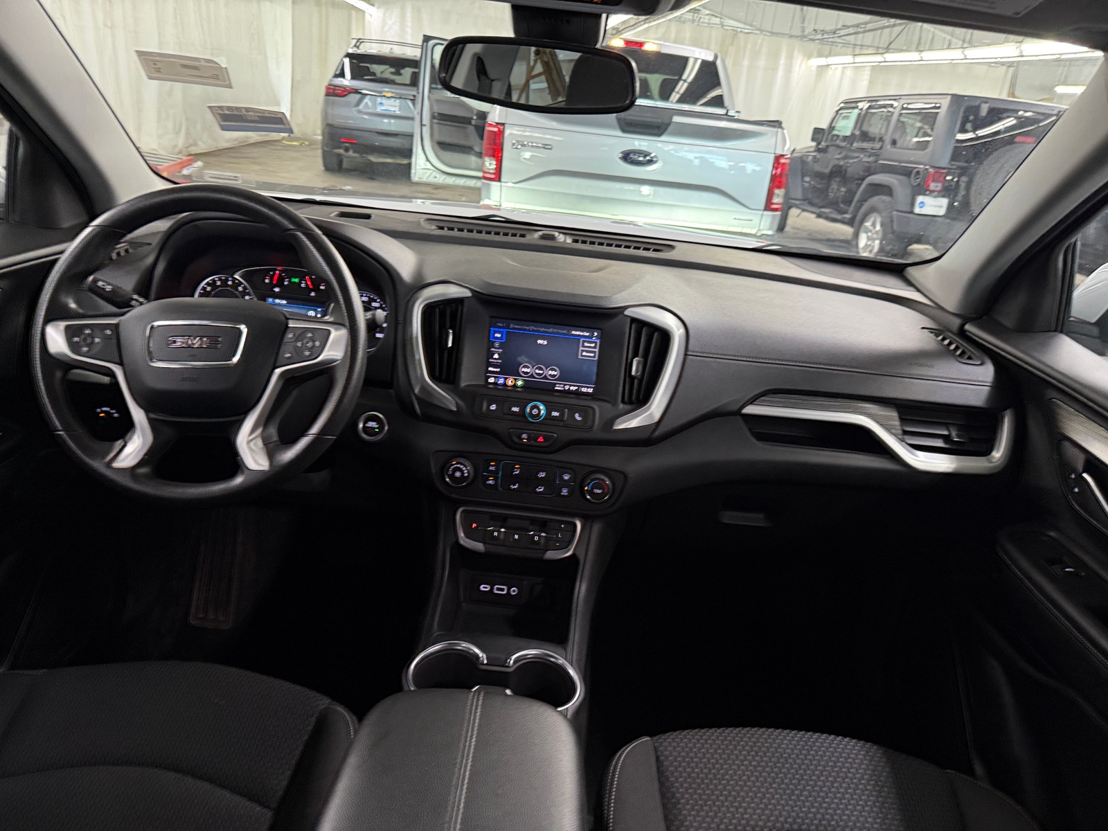 Thumbnail: 2024 GMC Terrain - 3