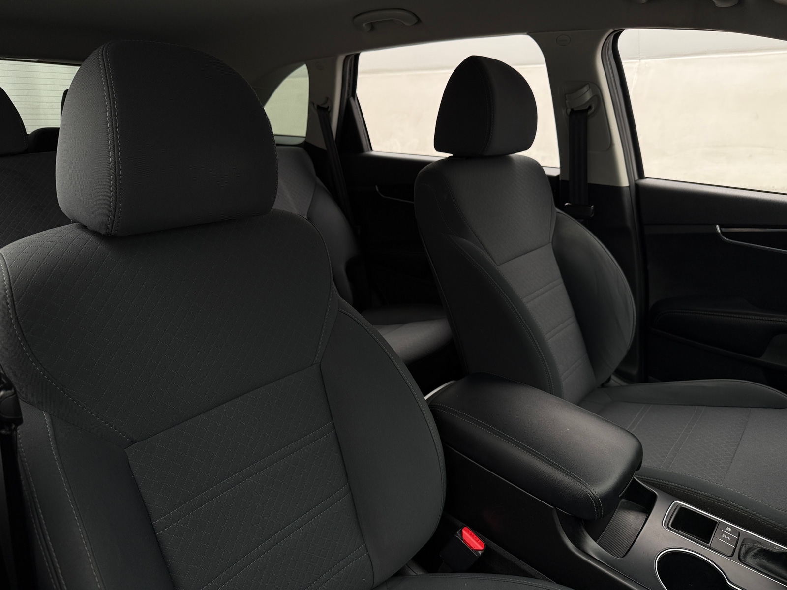 Thumbnail: 2019 Kia Sorento - 2