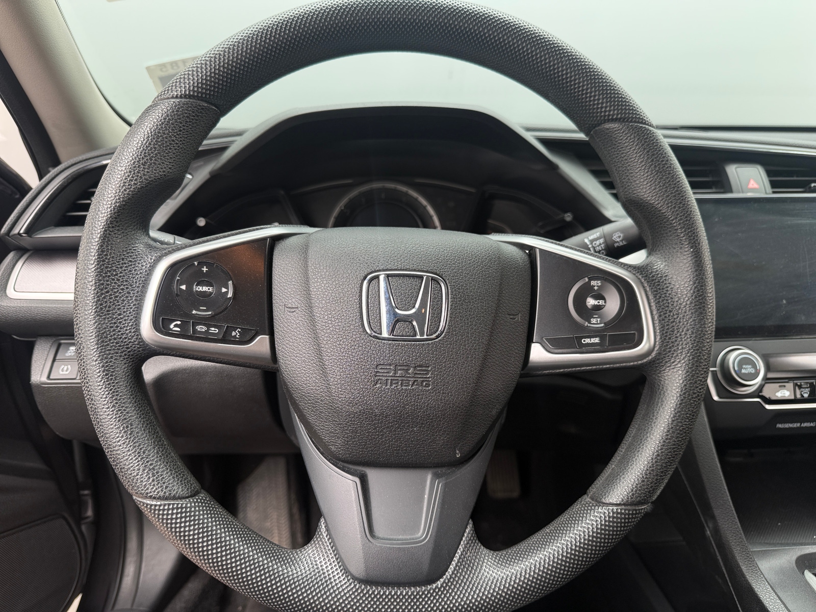 Thumbnail: 2017 Honda Civic - 5