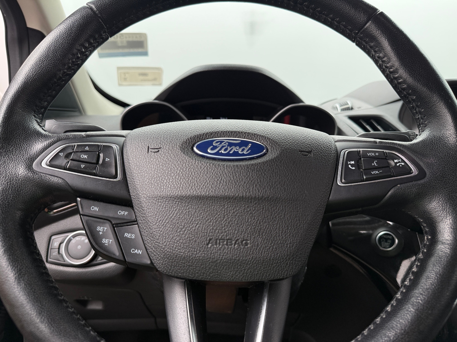 Thumbnail: 2019 Ford Escape - 4