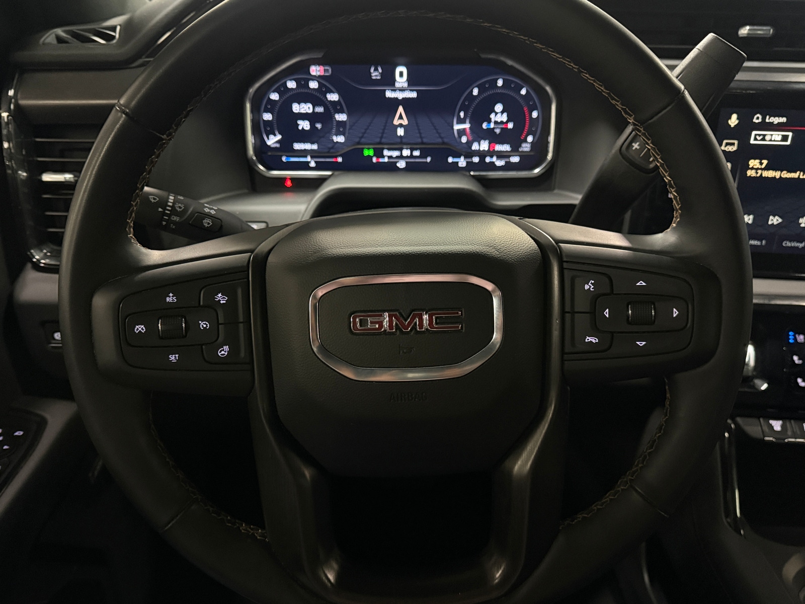 Thumbnail: 2024 GMC Sierra 2500 - 4