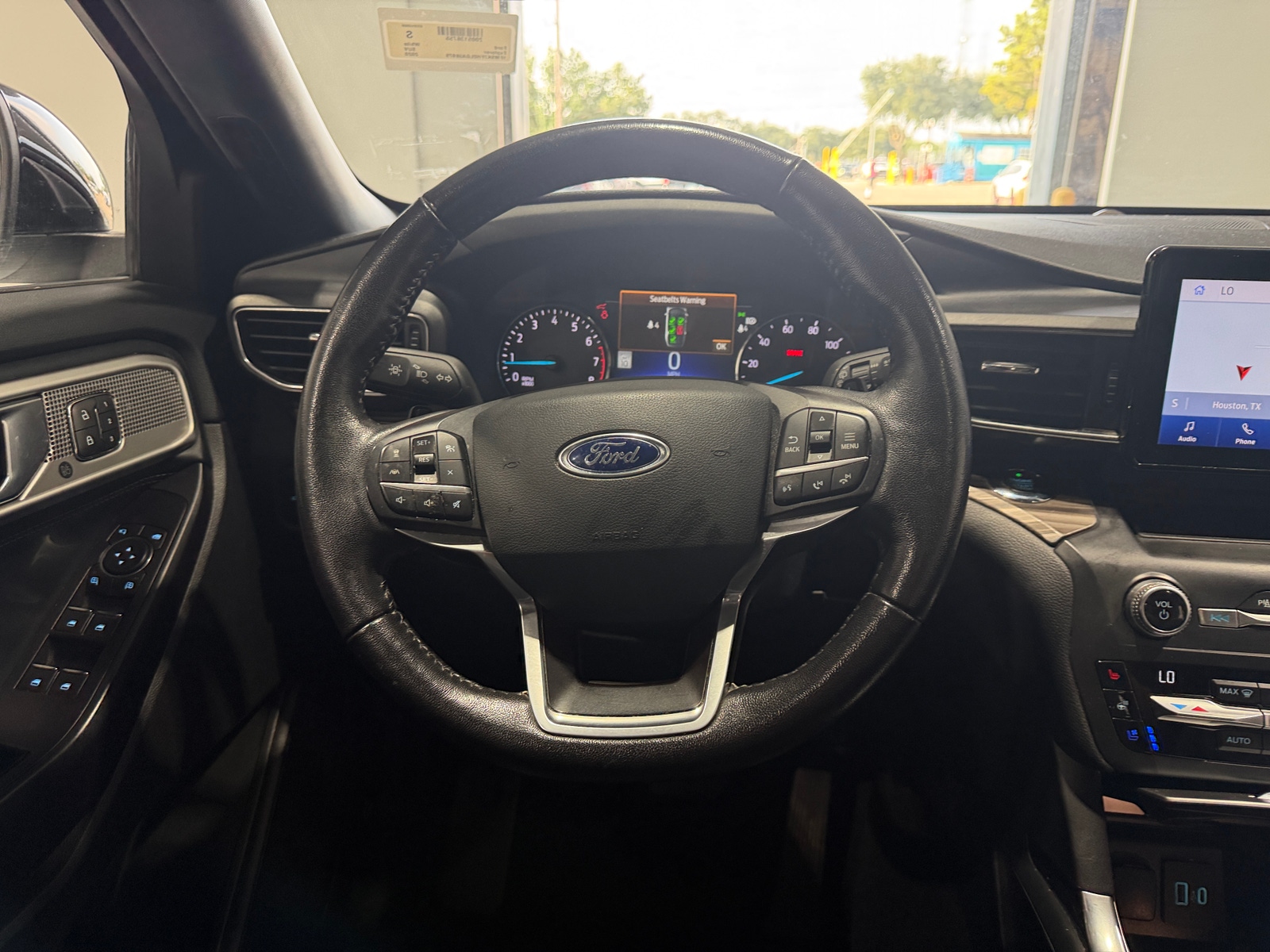 Thumbnail: 2020 Ford Explorer - 4