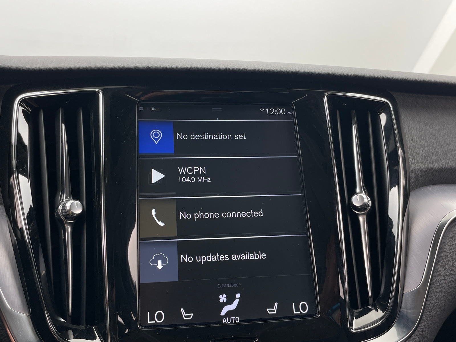 Thumbnail: 2019 Volvo S60 - 3