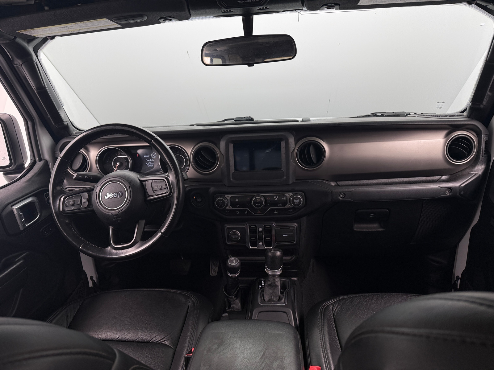 Thumbnail: 2021 Jeep Gladiator - 3