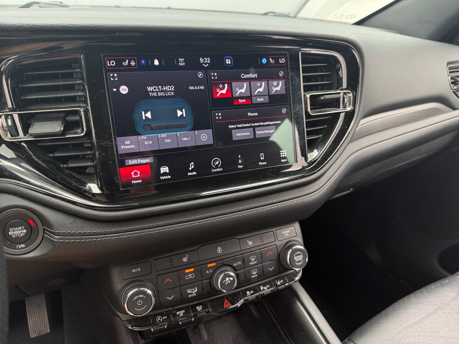 Thumbnail: 2022 Dodge Durango - 3