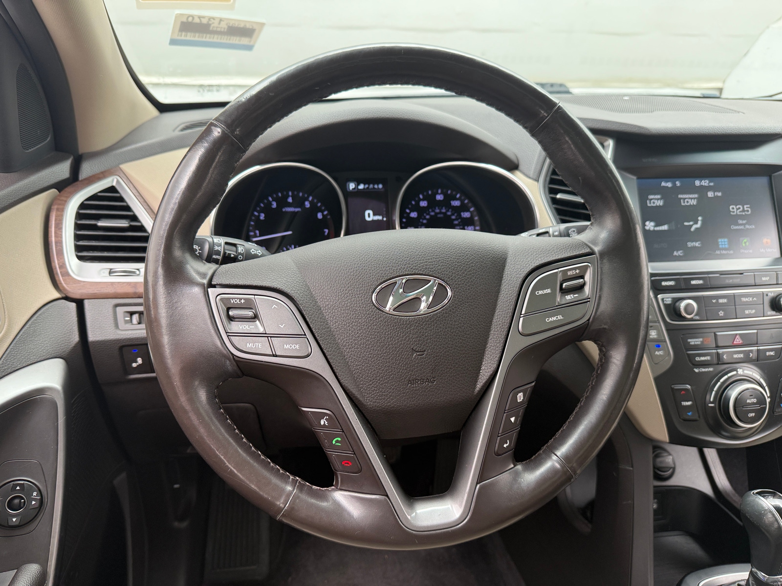 Thumbnail: 2019 Hyundai Santa Fe - 4